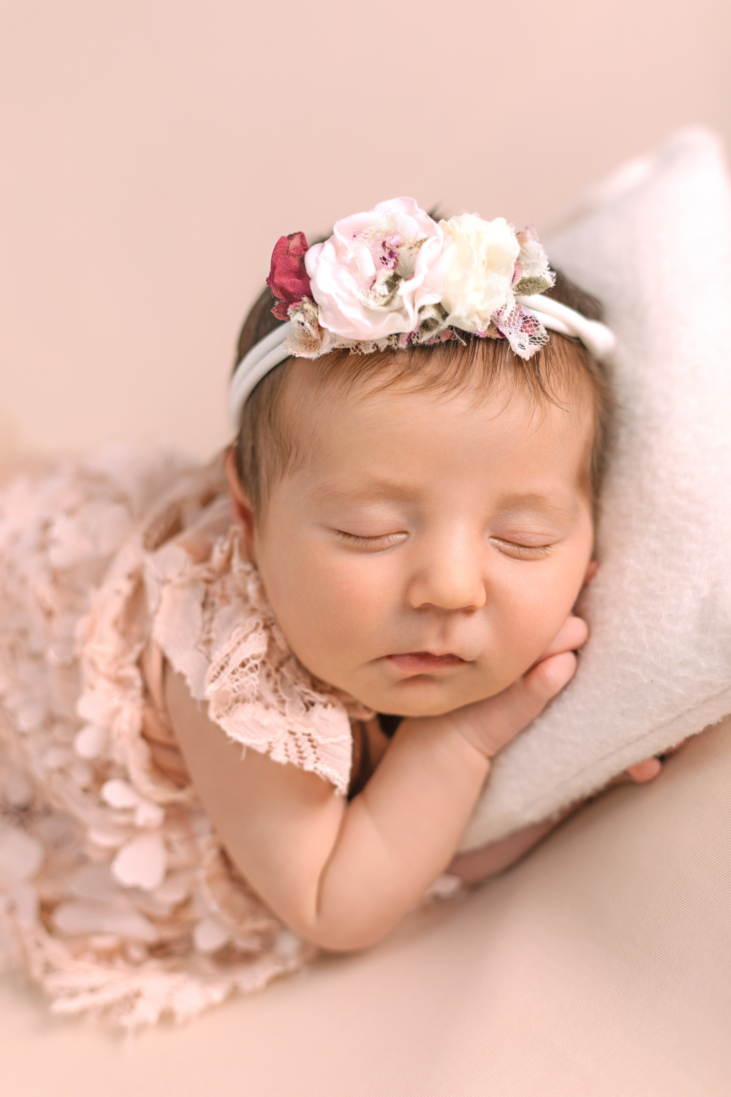 Фотограф новорождённых Псков