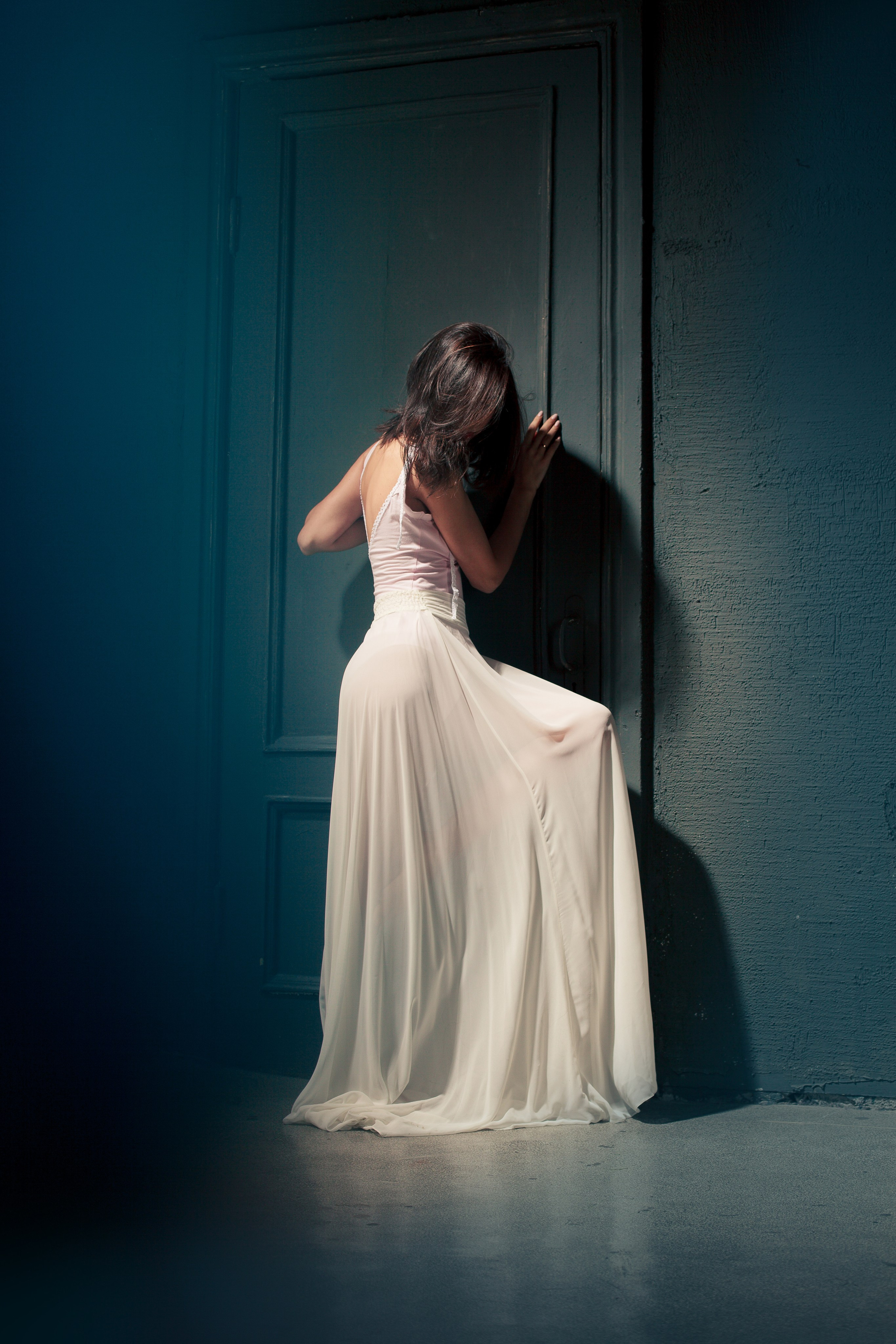 Ульяна. по другую сторону двери. Психолог с фотоаппаратом Зимина Оксана