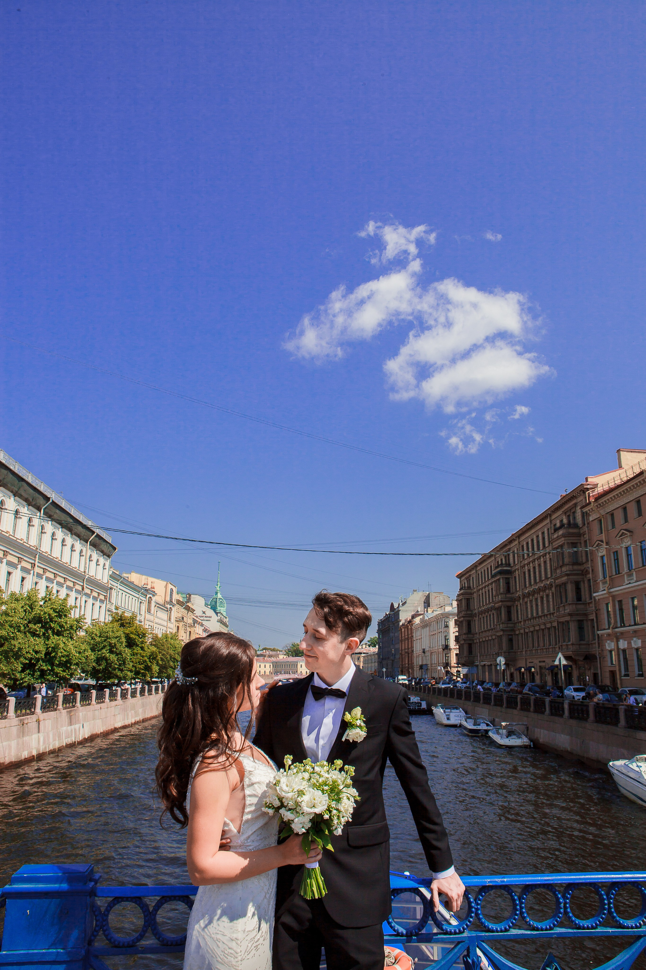 Свадебный день. Психолог с фотоаппаратом Зимина Оксана