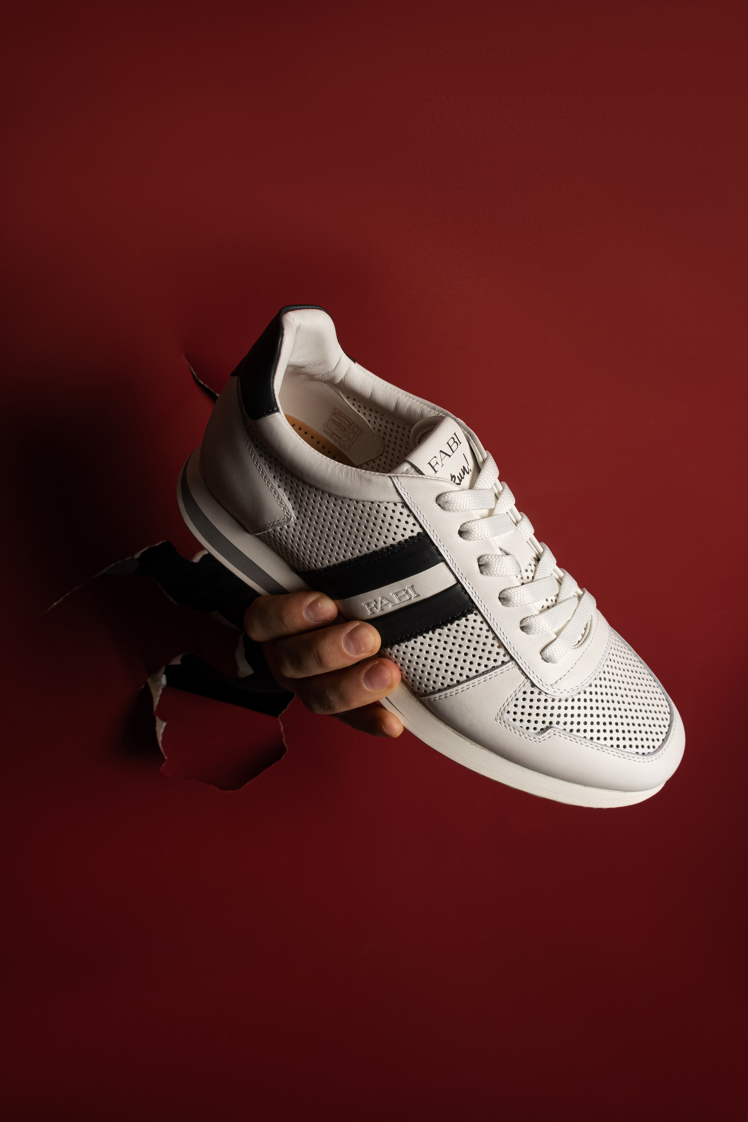 Предметный фотограф в Симферополе Антон Катунин