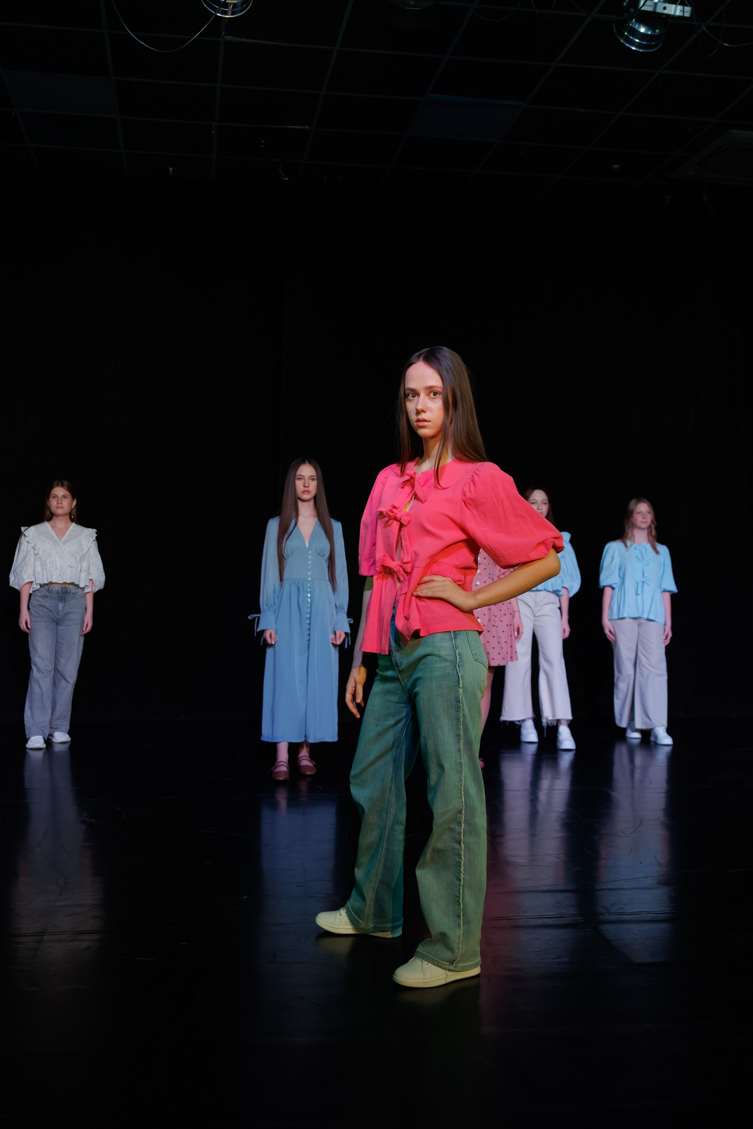 Показ коллекций Новосибирских дизайнеров для Fly Production. Фотограф Новосибирск — Наталья Гресь