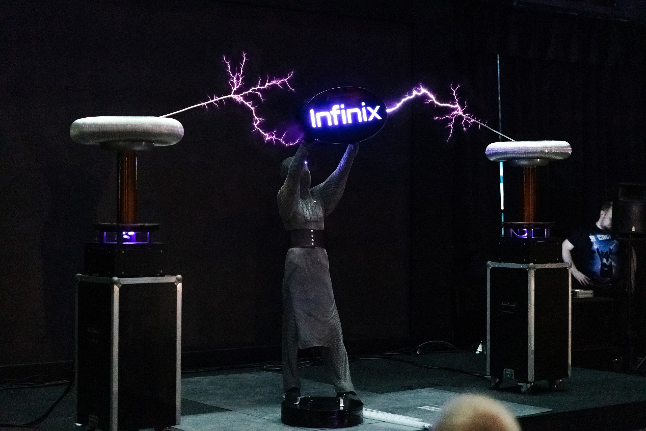 Презентация Infinix. Свадебный репортажный фотограф в Москве