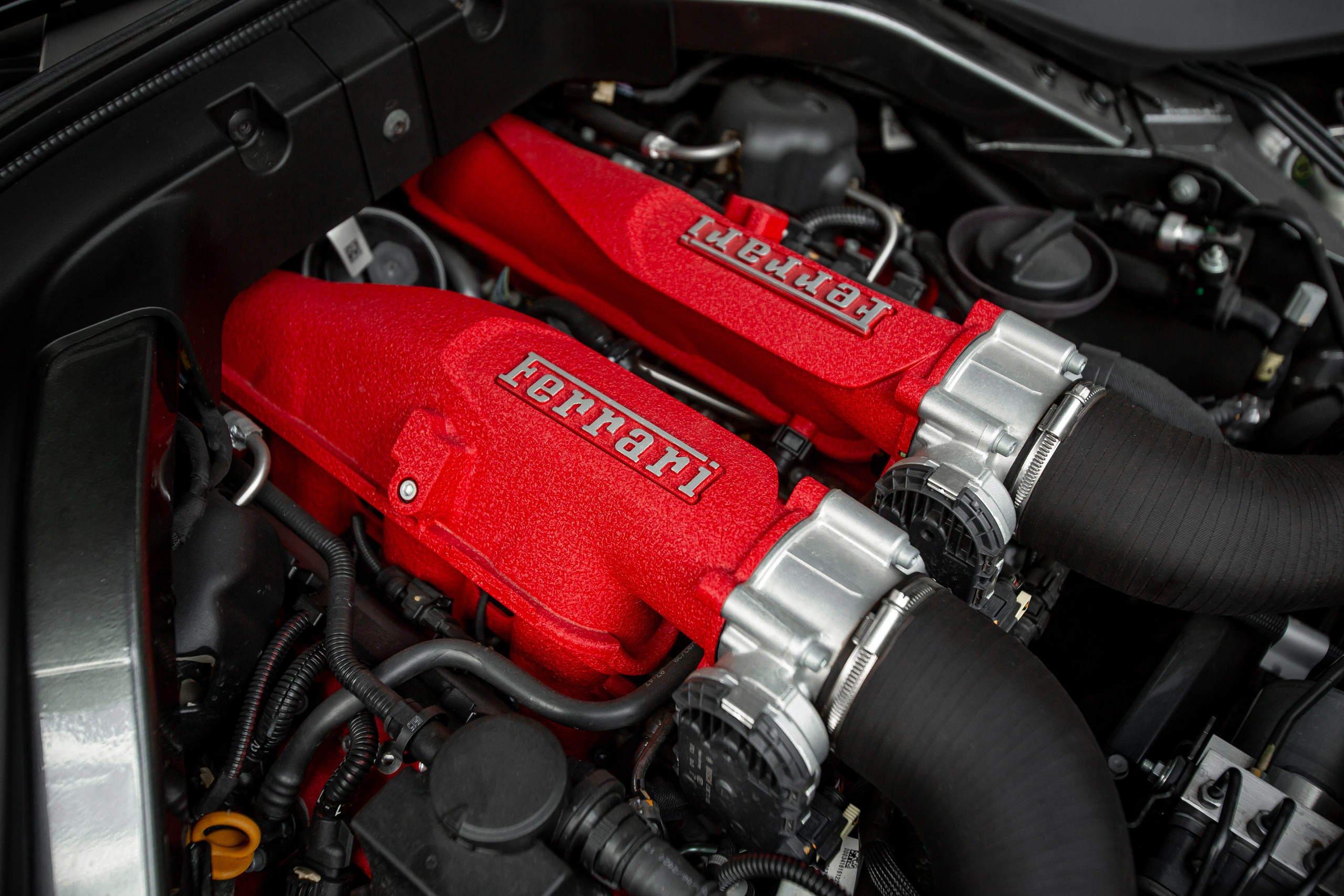 Ferrari Roma. Автомобильный фотограф в Москве Андрей Емельянов