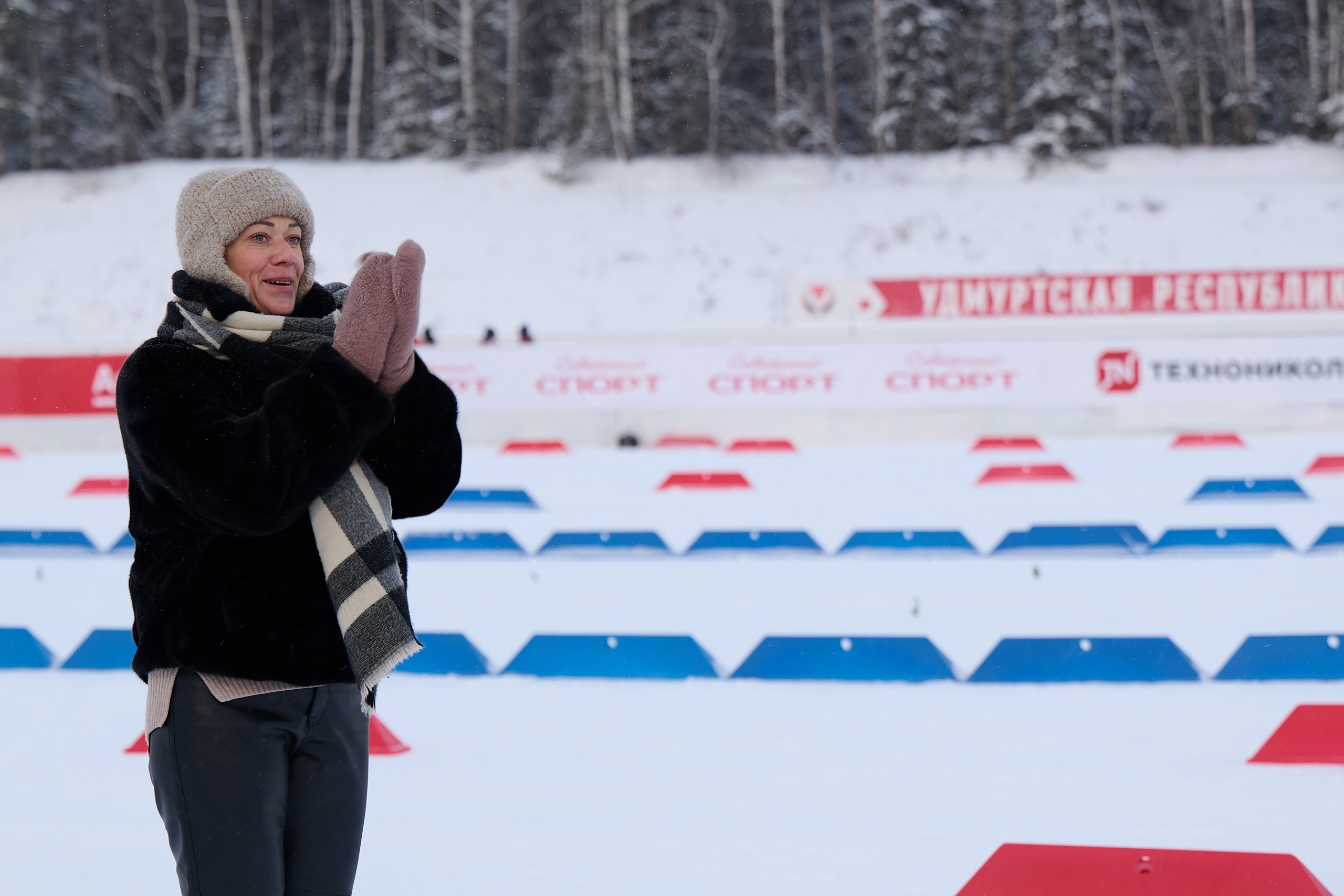 Ижевская Винтовка 55. Спринт. Женщины. Спортивный репортажный фотограф в Ижевске Сергей Мерзляков
