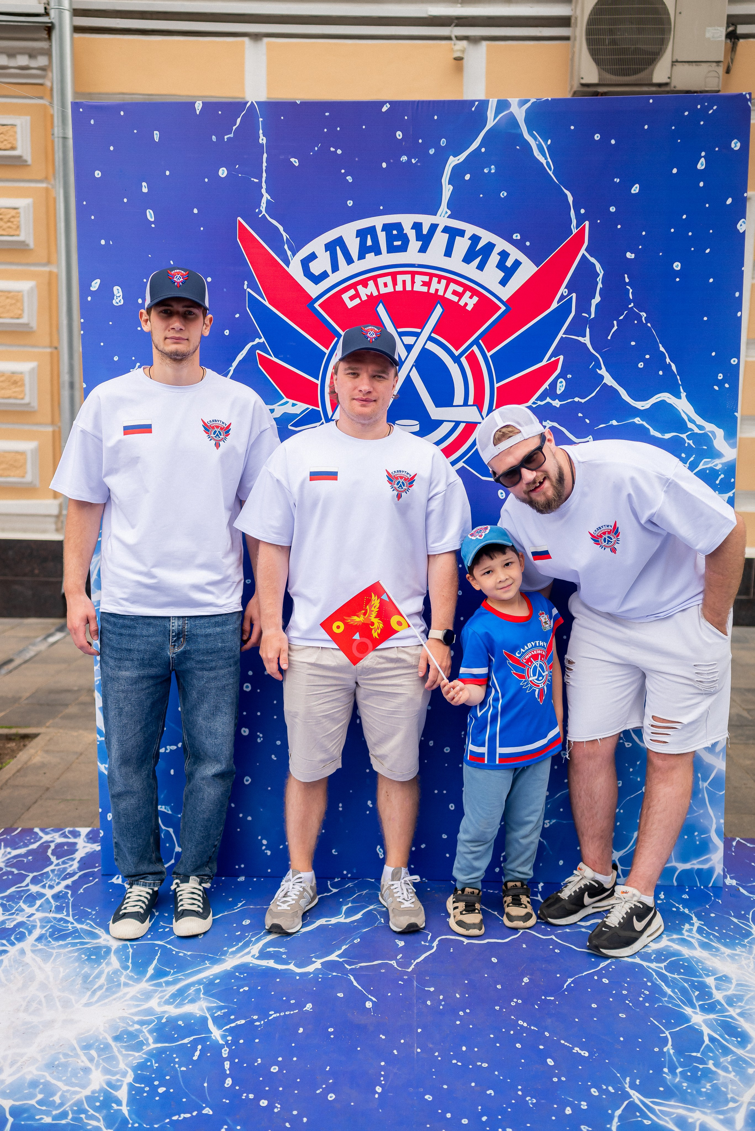 День молодец в молодежной стиле России, Смоленск 27.06.26. Фотограф Исламова Лилия, Смоленск