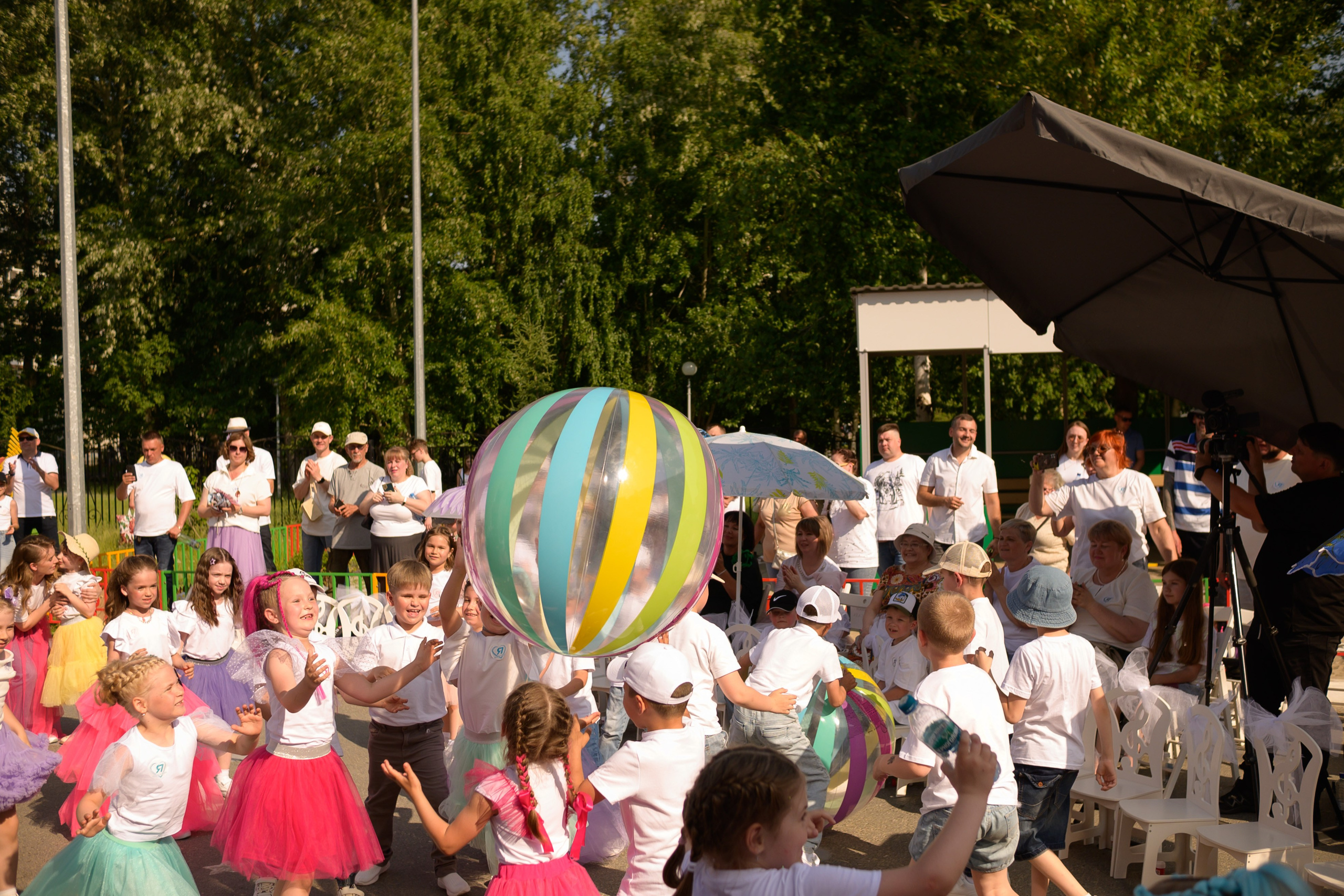 Репортаж выпускного группа «Фантазёры» 3 садик. Фотограф новорожденных, семейный детский в Тюмени Татьяна Морозова