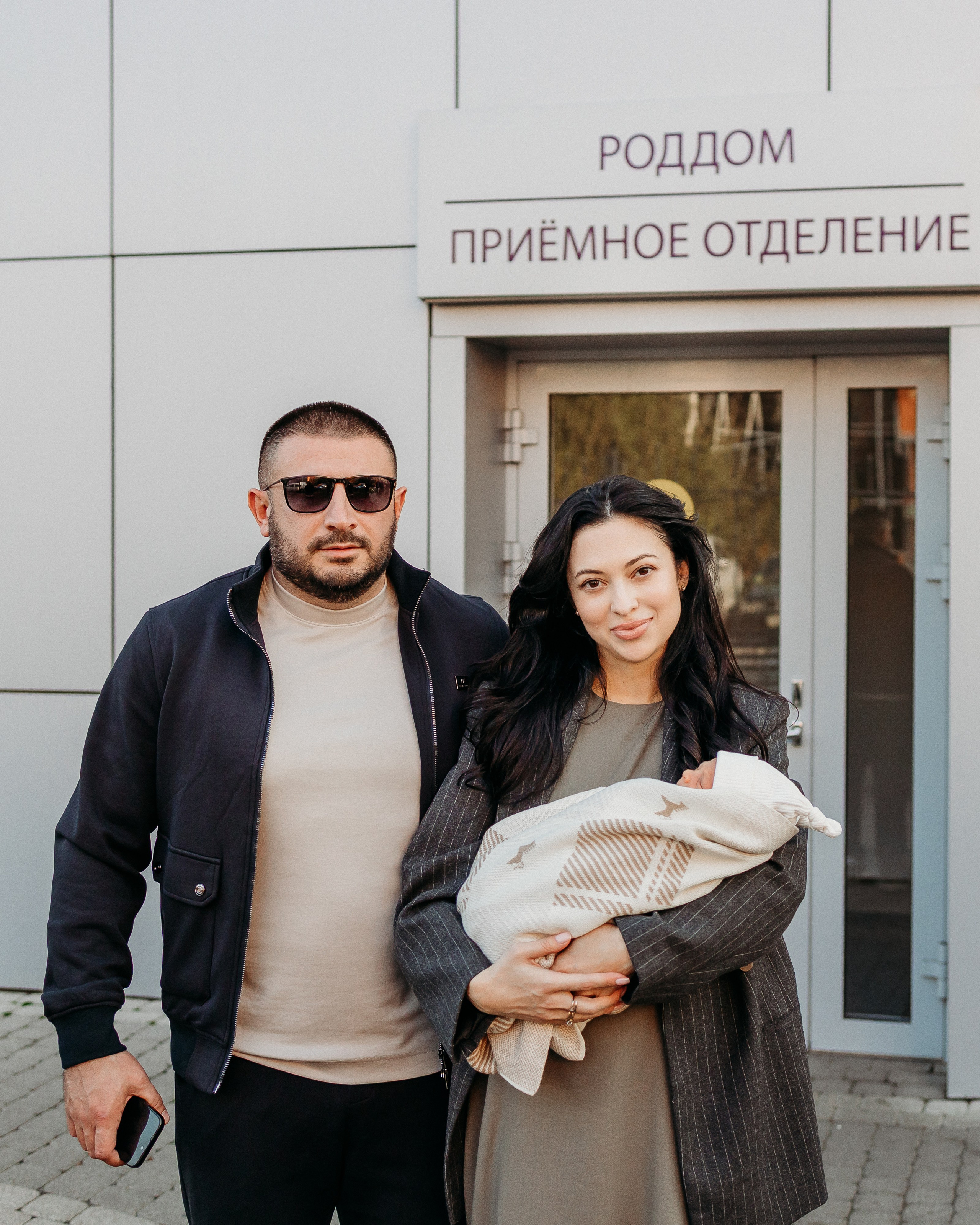 Анри. Семейный и детский фотограф в Краснодаре. Фотограф новорожденных. Фотограф ньюборн. Фотограф родов Краснодар. Катя Угнивенко