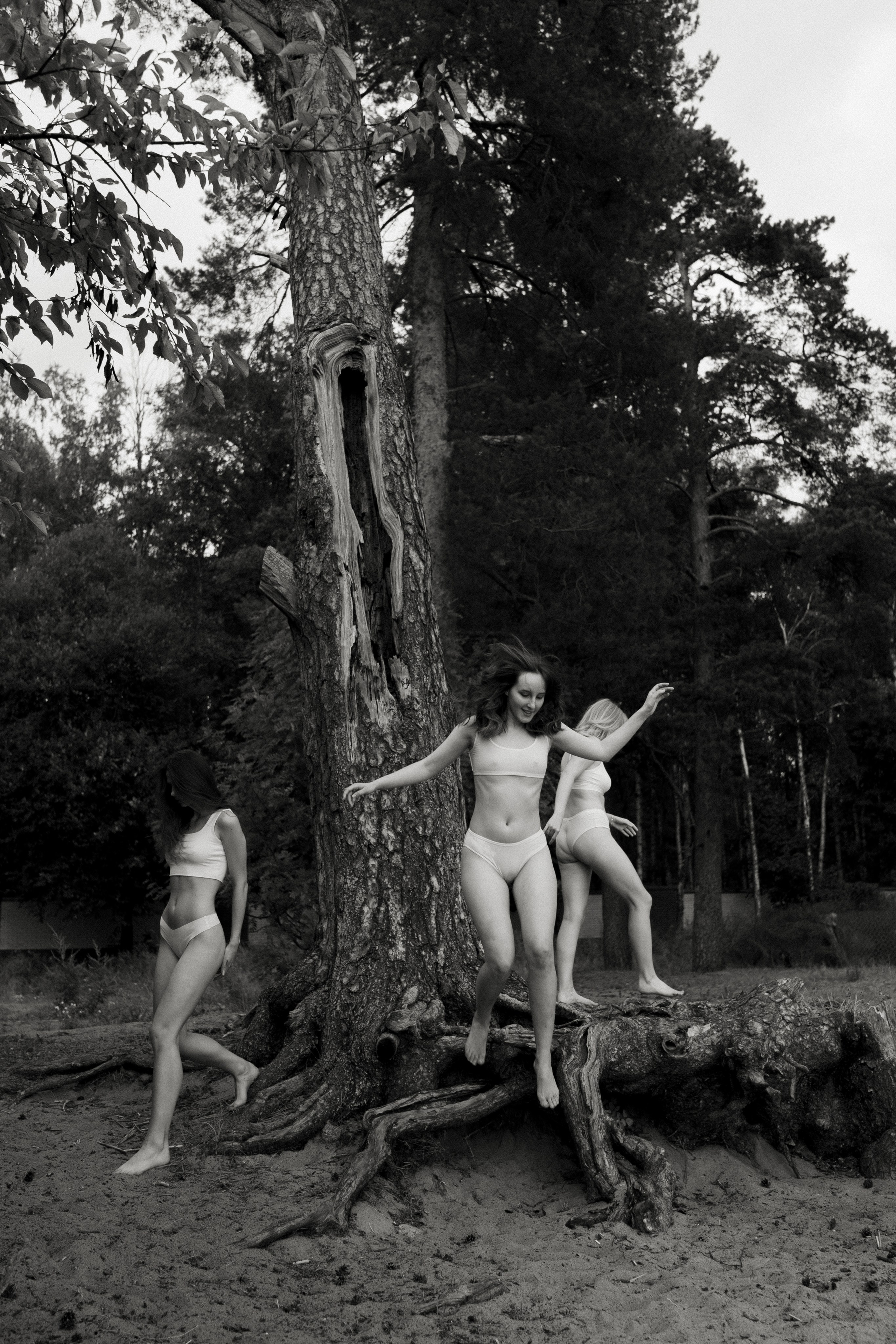 Девушки у залива. Чувственный фотограф в Санкт-Петербурге Пятнова Ксения