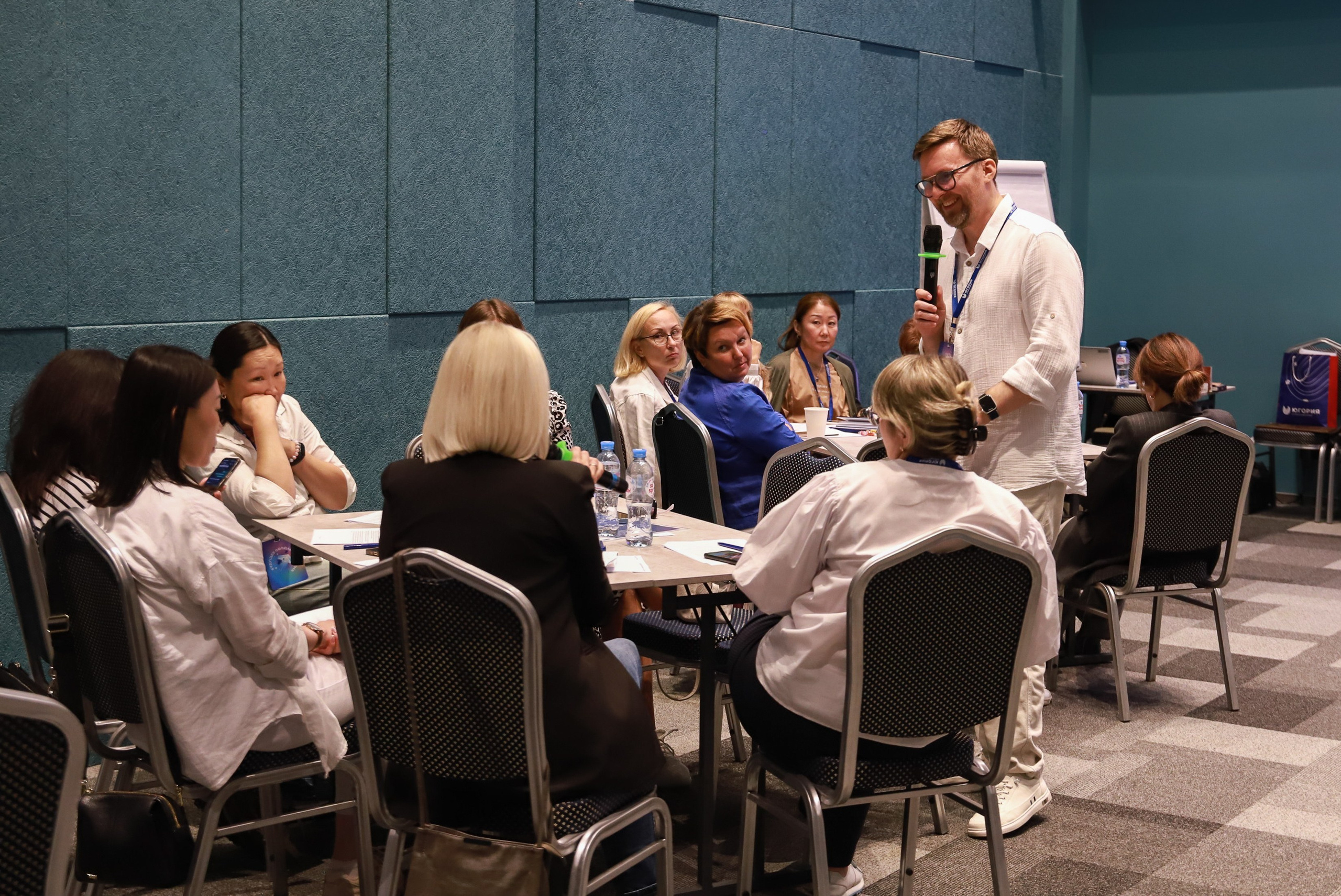 Конференция в СК Югории. Фотограф Юлия Мальцева