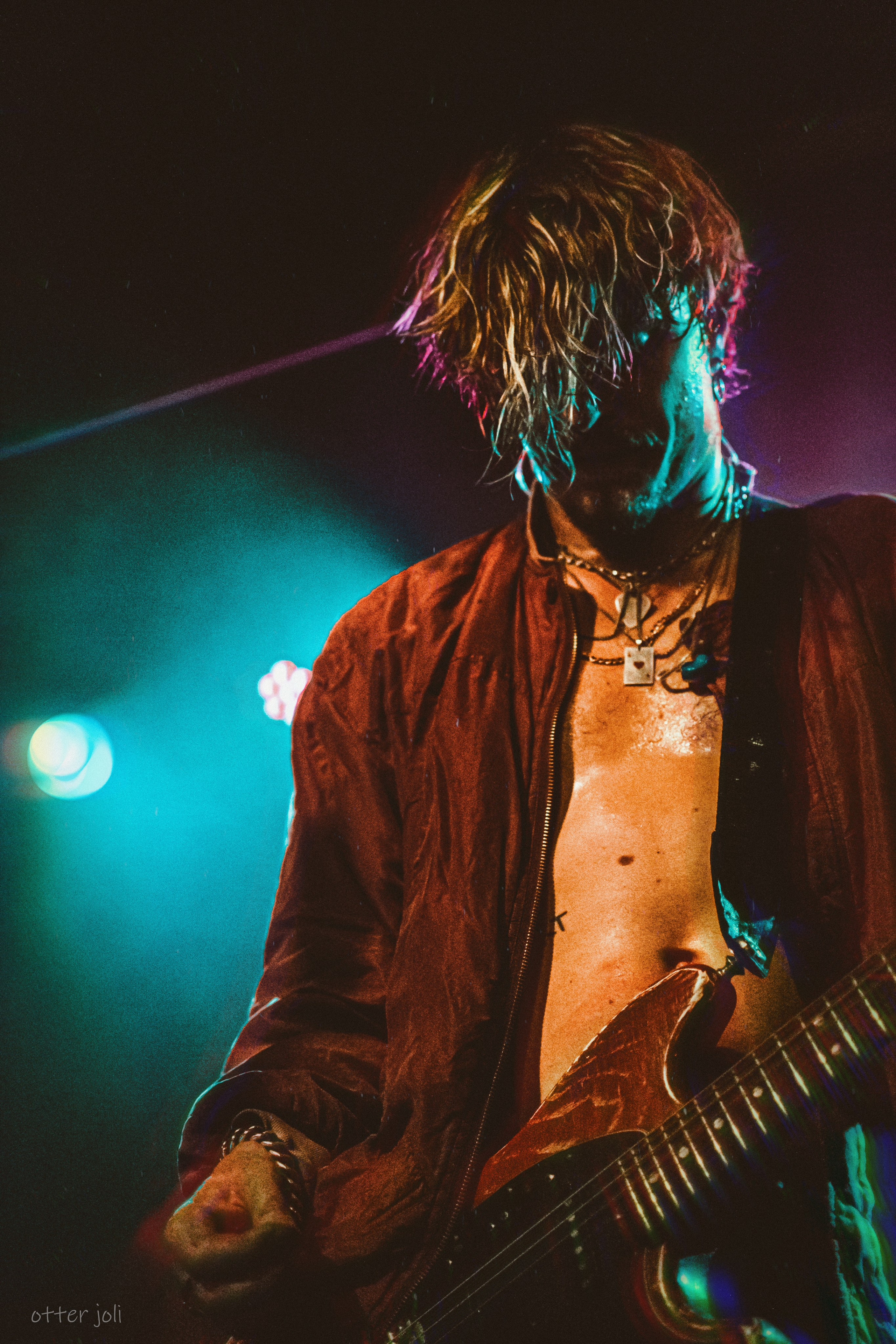 Сергей Горошко и Chili Cheese | 16 Тонн. Концертный репортёр Валерия Сафина