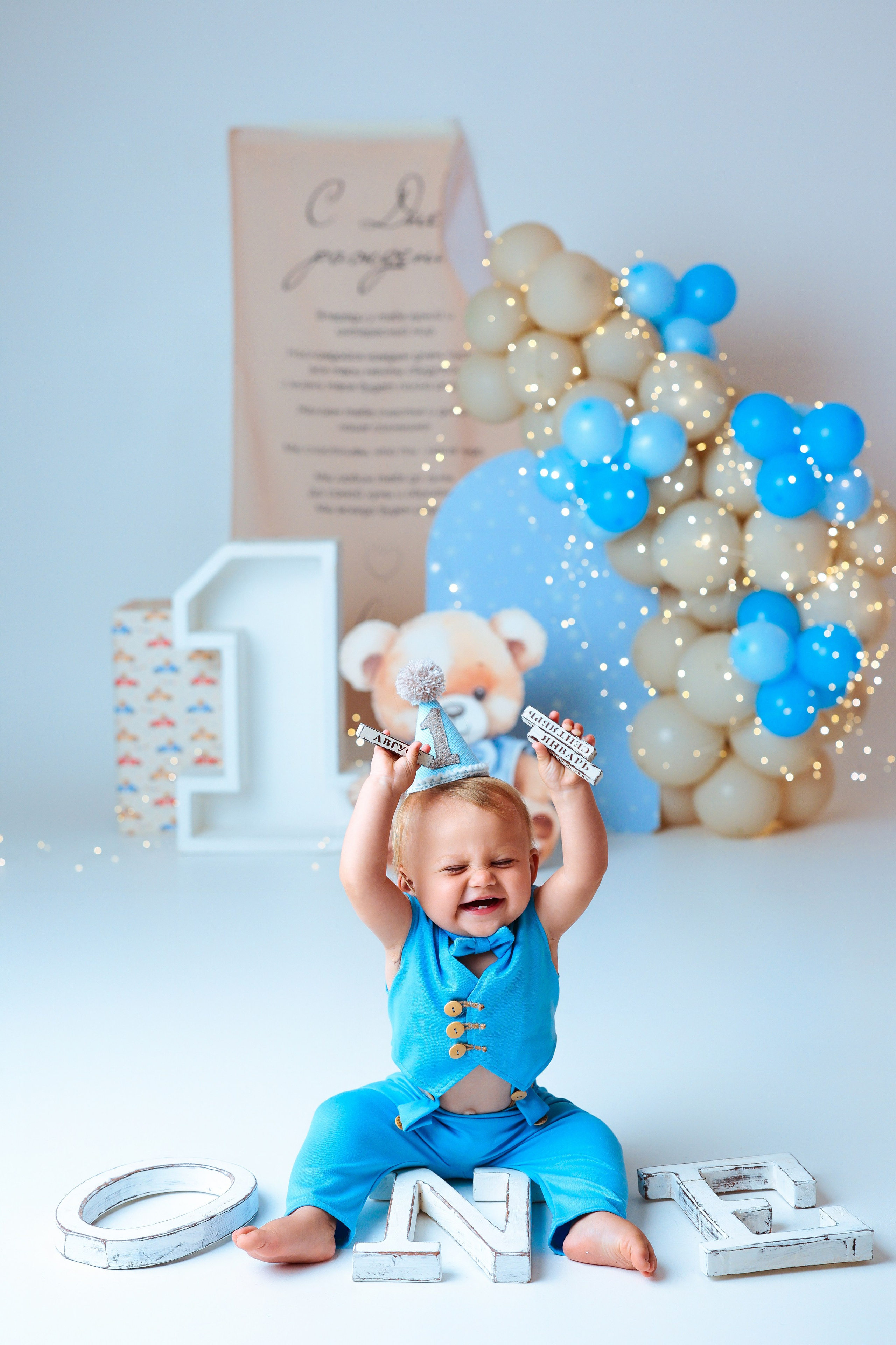 Студия MOMS. Добро пожаловать в мир моего творчества! Меня зовут Аня! Я детский и семейный фотораф!