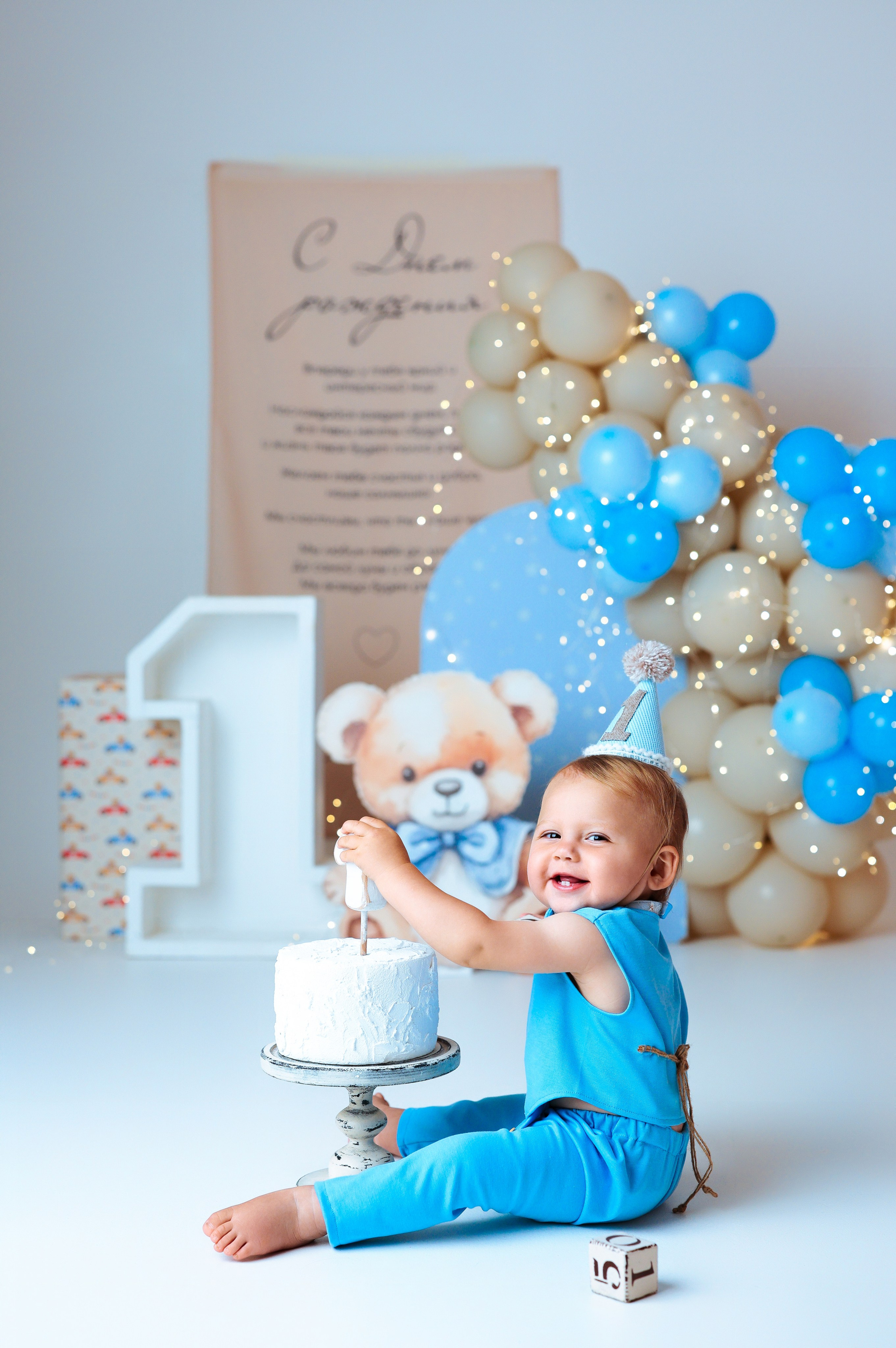 Студия MOMS. Добро пожаловать в мир моего творчества! Меня зовут Аня! Я детский и семейный фотораф!