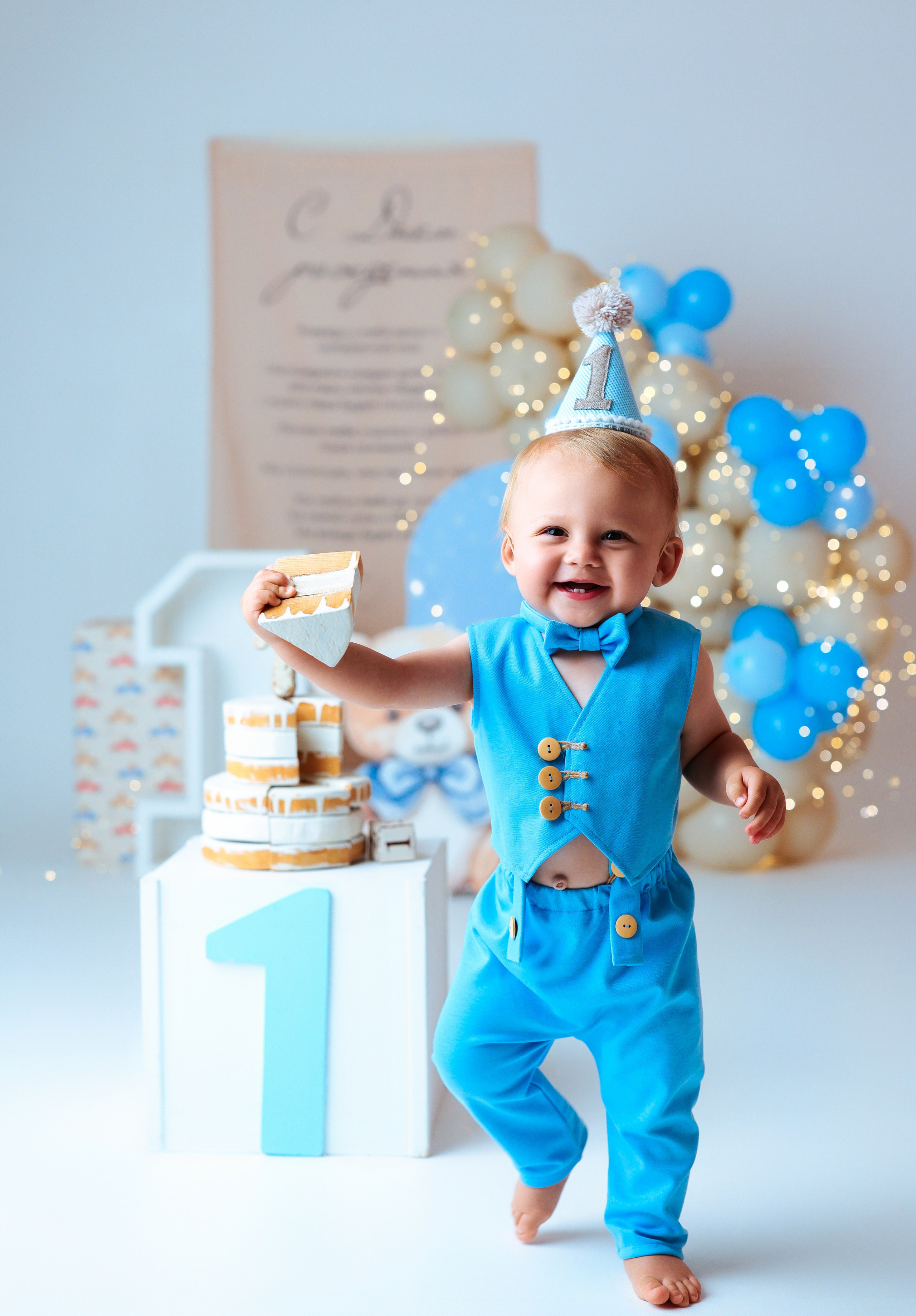 Студия MOMS. Добро пожаловать в мир моего творчества! Меня зовут Аня! Я детский и семейный фотораф!