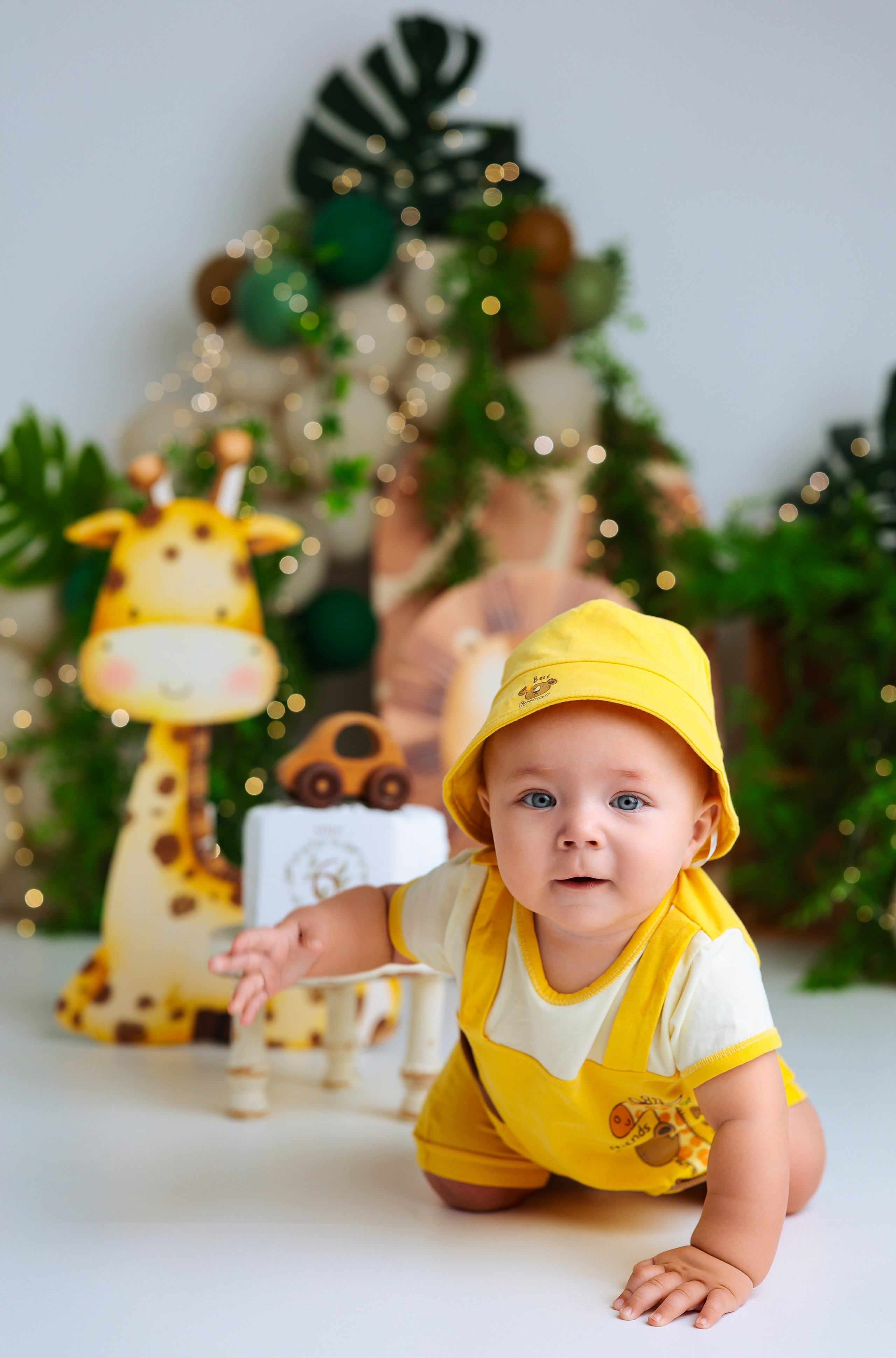 Студия MOMS. Добро пожаловать в мир моего творчества! Меня зовут Аня! Я детский и семейный фотораф!