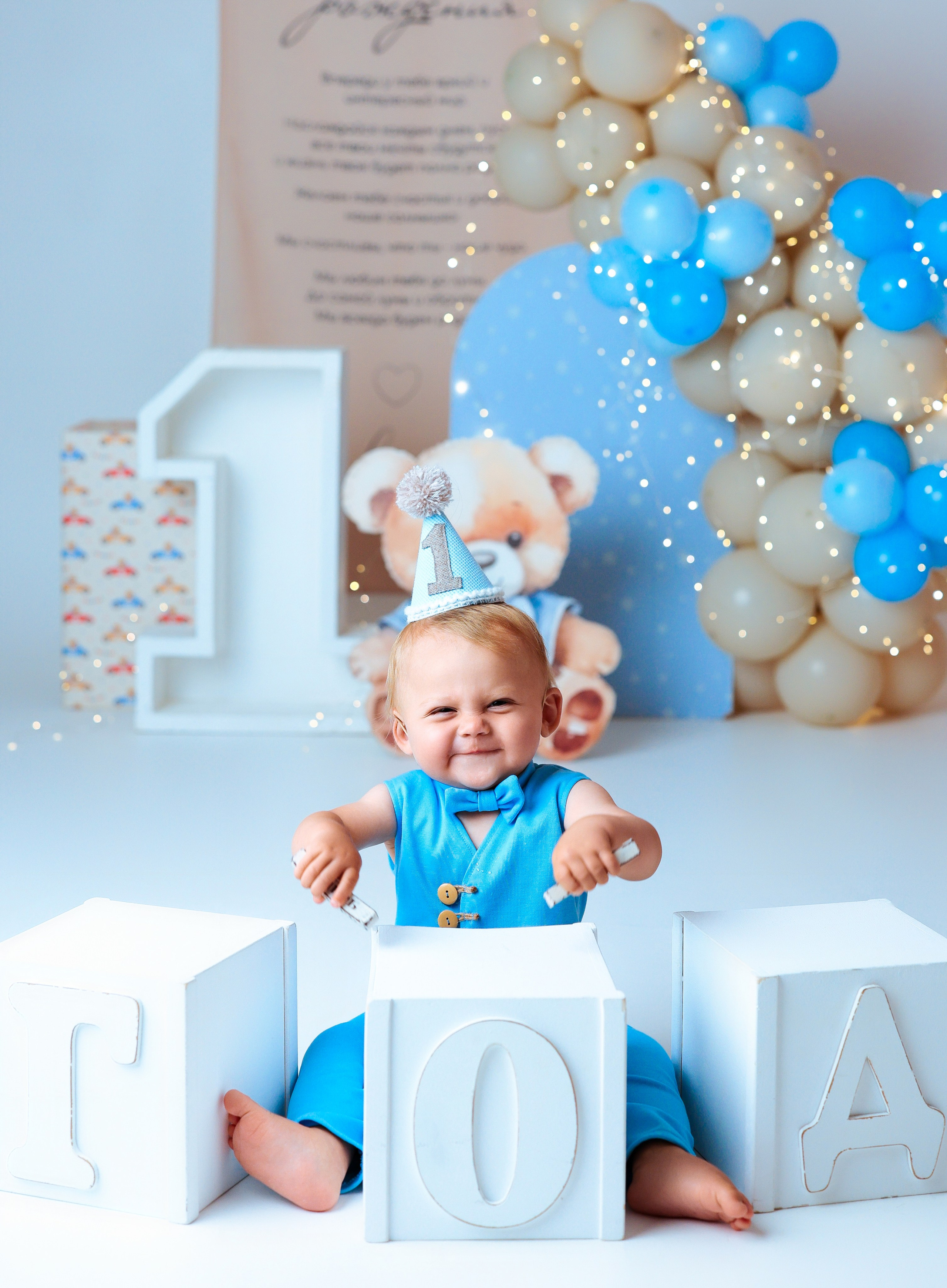 Студия MOMS. Добро пожаловать в мир моего творчества! Меня зовут Аня! Я детский и семейный фотораф!