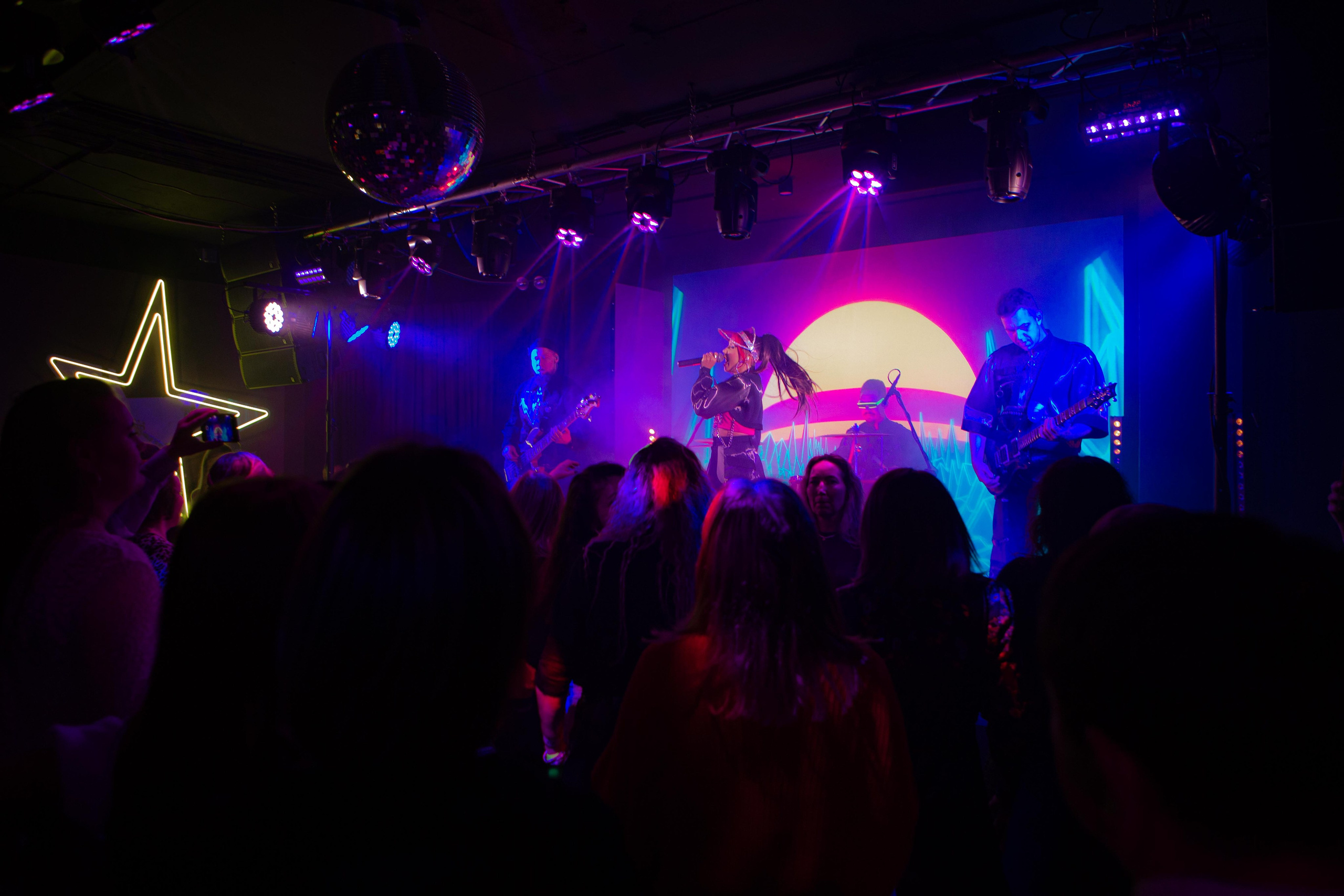 БАРЫ/КЛУБЫ. ДИНИСЛАМ ГАЛЕЕВ | ФОТОГРАФ | МОСКВА