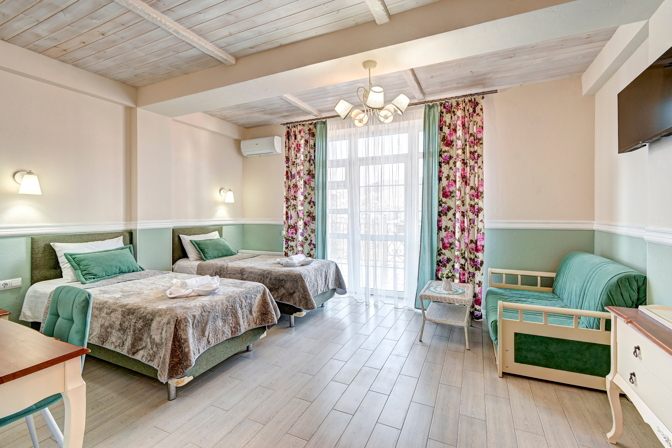 Отель в Хосте. Интерьерный фотограф в Сочи | Роман Сусленко