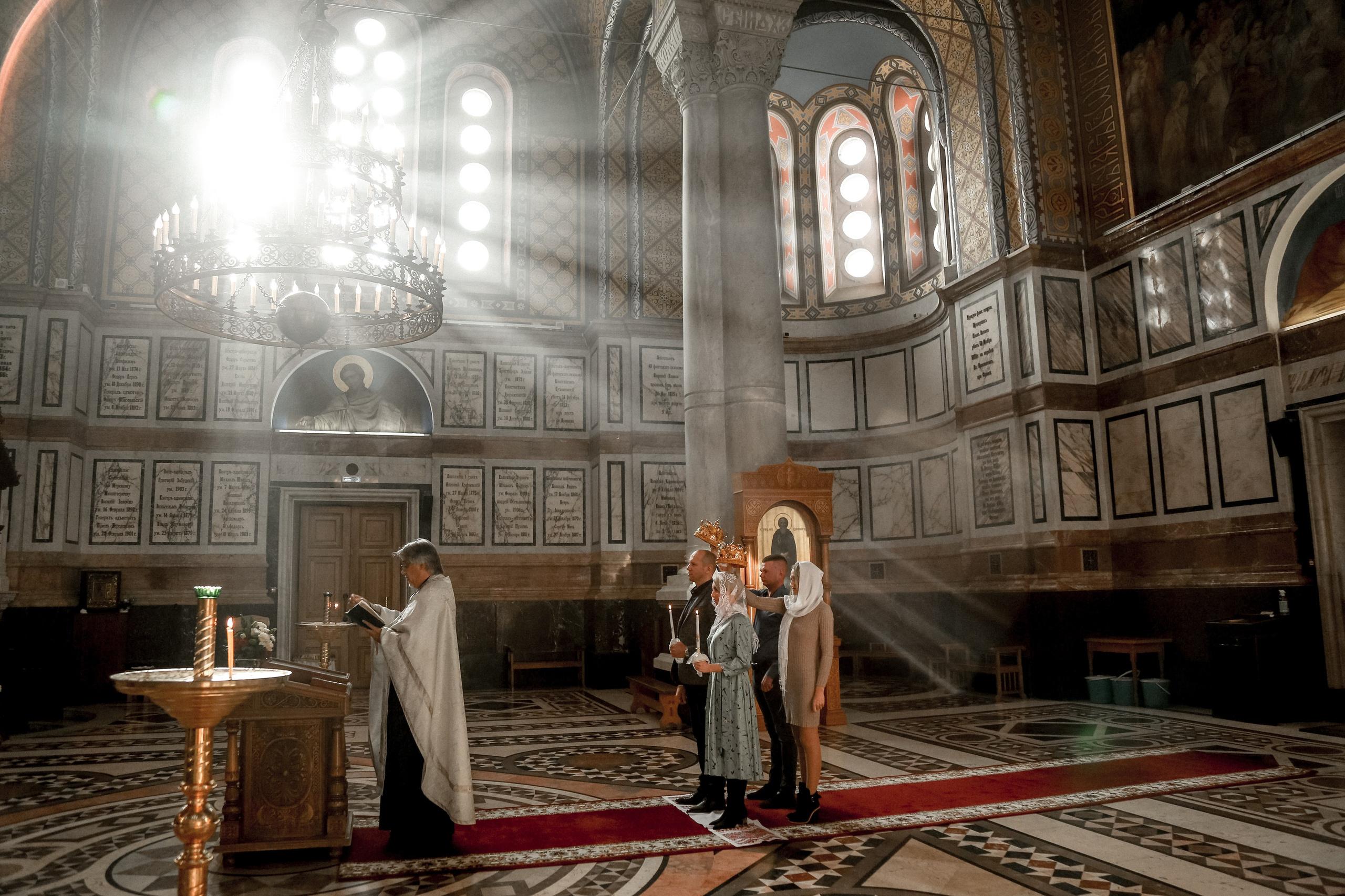 Венчание Вячеслав и Тамара Усыпальница Адмиралов. Свадебный и семейный фотограф в Севастополе и Крыму Анастасия Сураева