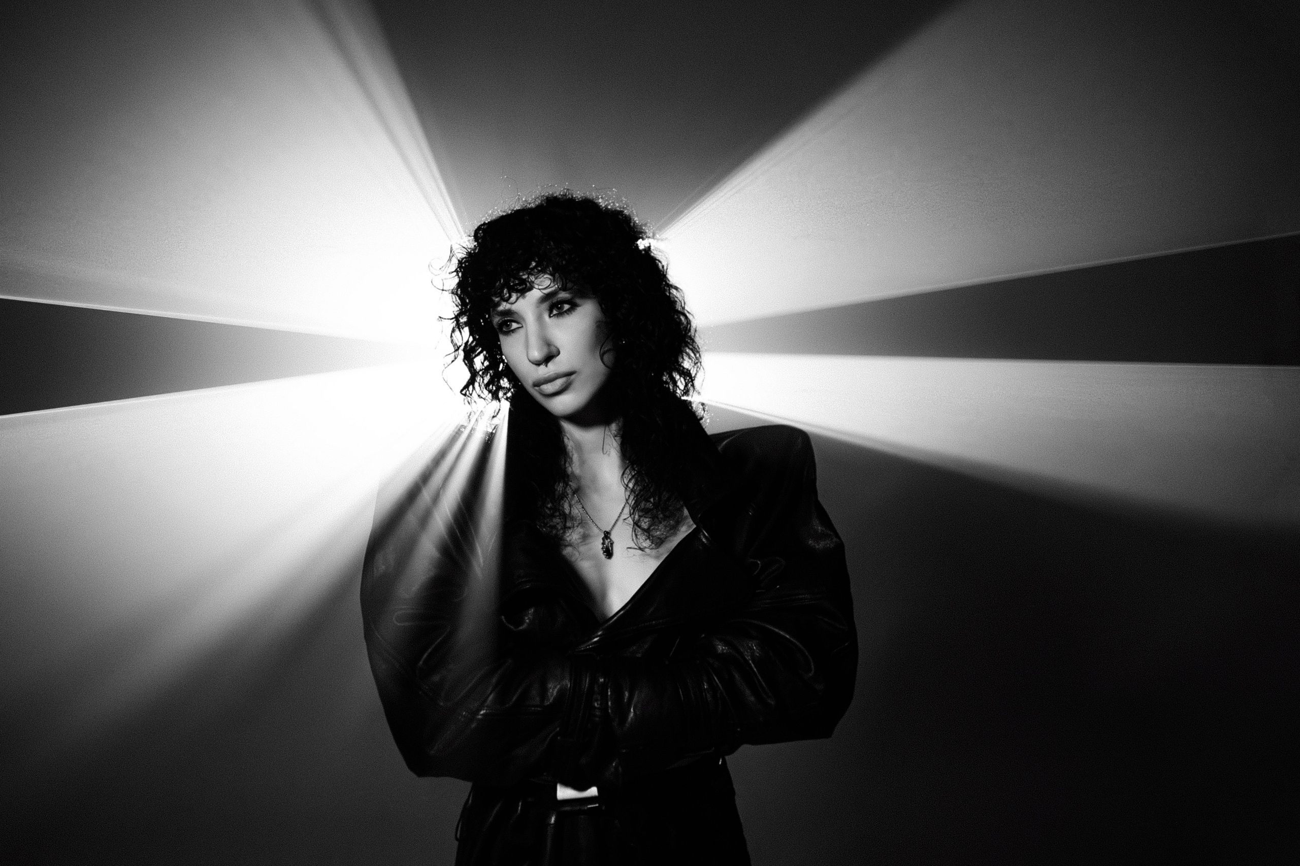 «LOOK FOR THE LIGHT»