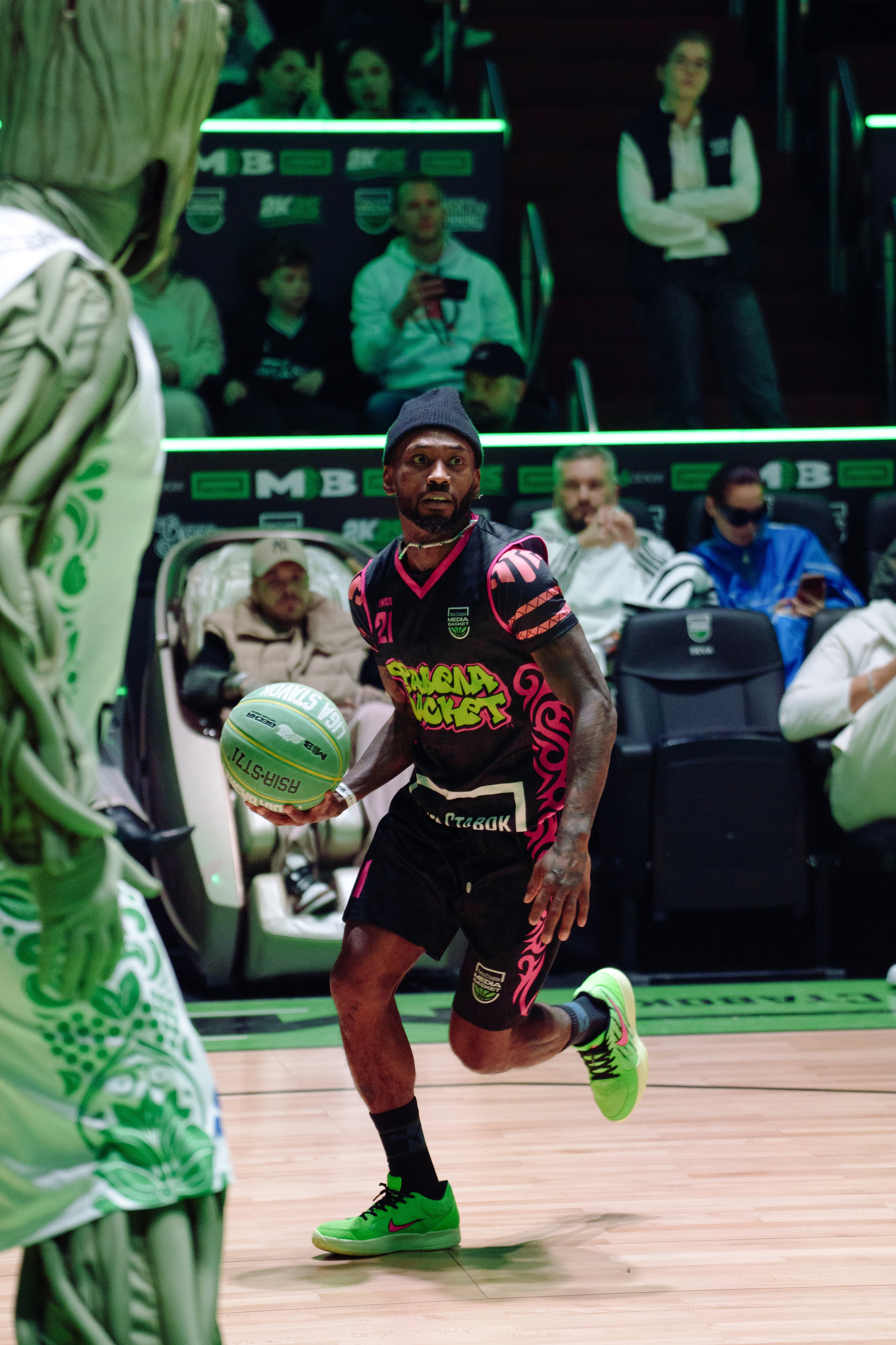 Media Basket. Репортажный фотограф Москва Сергей Дружинин