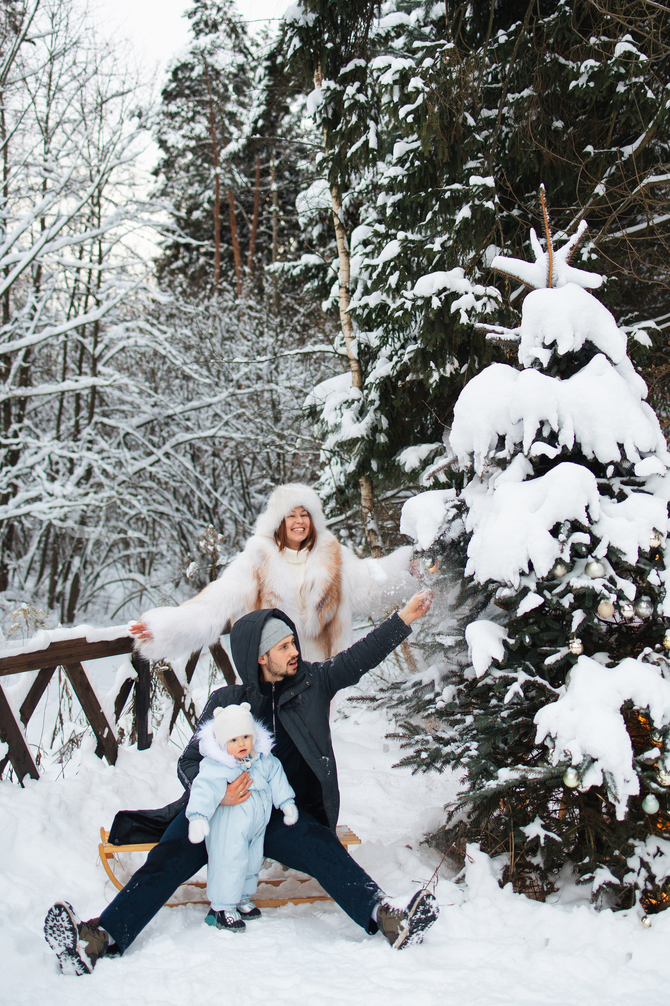 Ксения, Владимир, Леон, Шале в лесу. Семейный фотограф в Москве Марина Петра