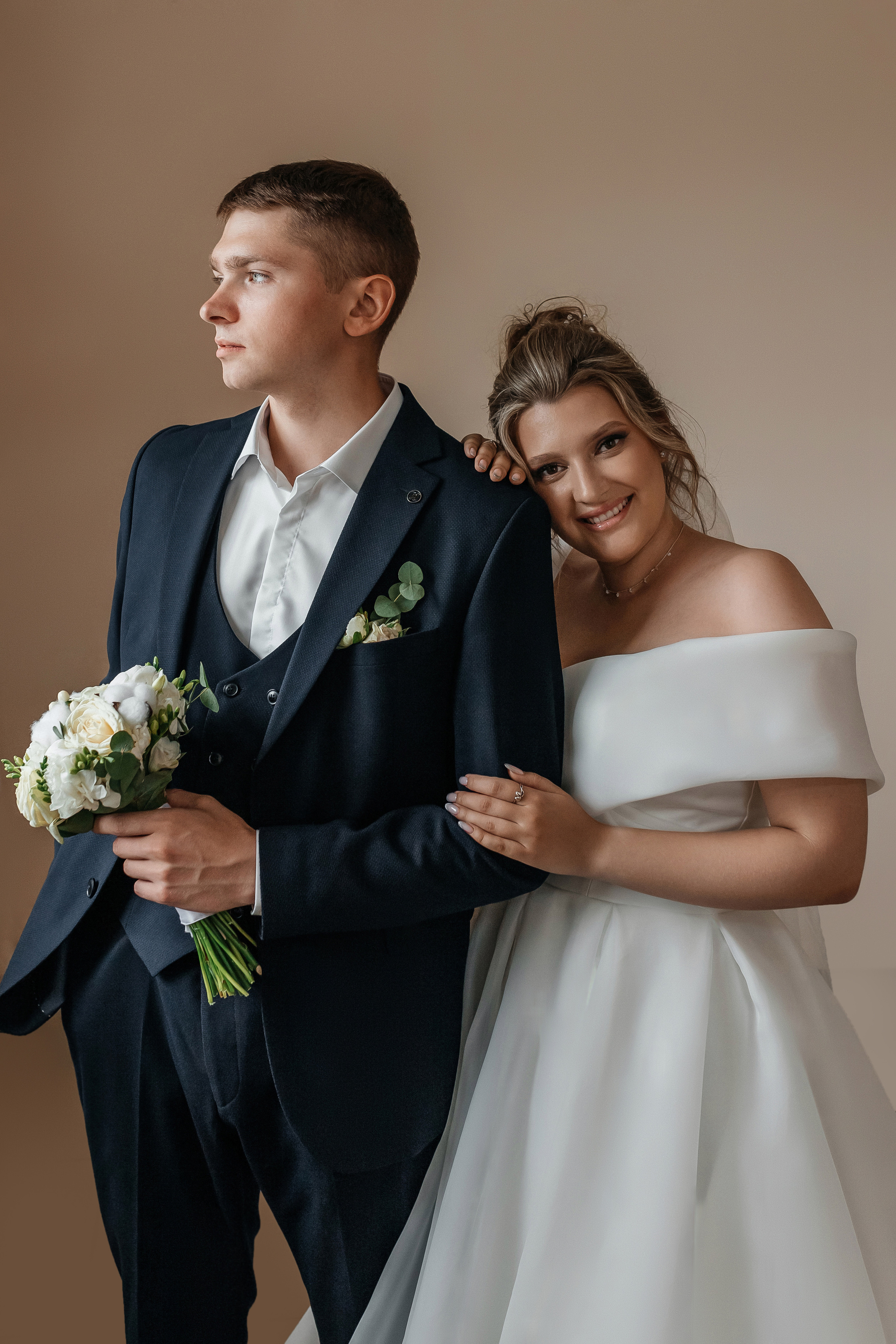 жених и невеста портретное фото