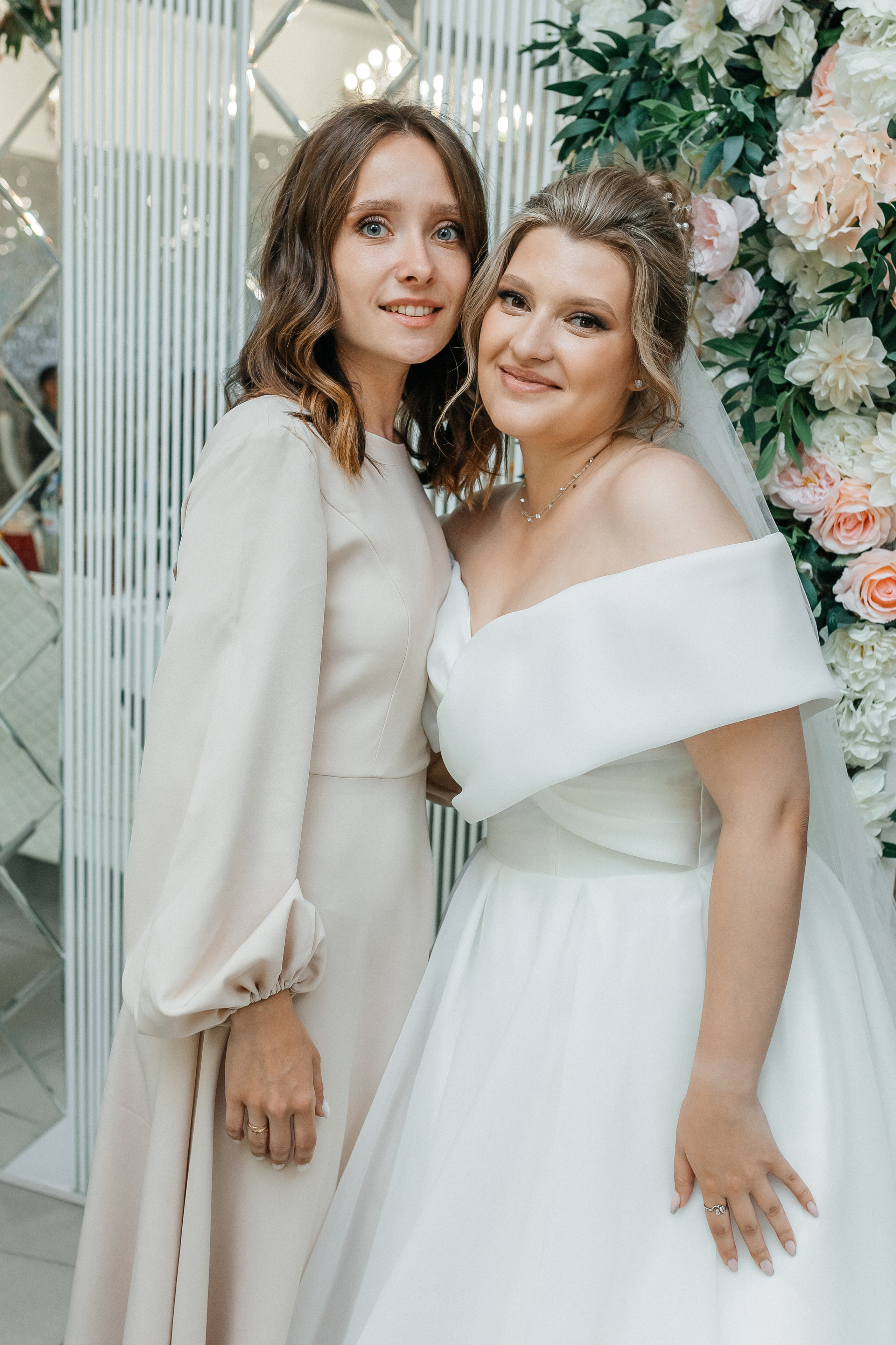 Свадьба Александра и Яны. Регистрация + банкет. Июль 2023. Фотограф Пермь. Свадьбы. Семья и дети, школа, д. сад. Фотокниги