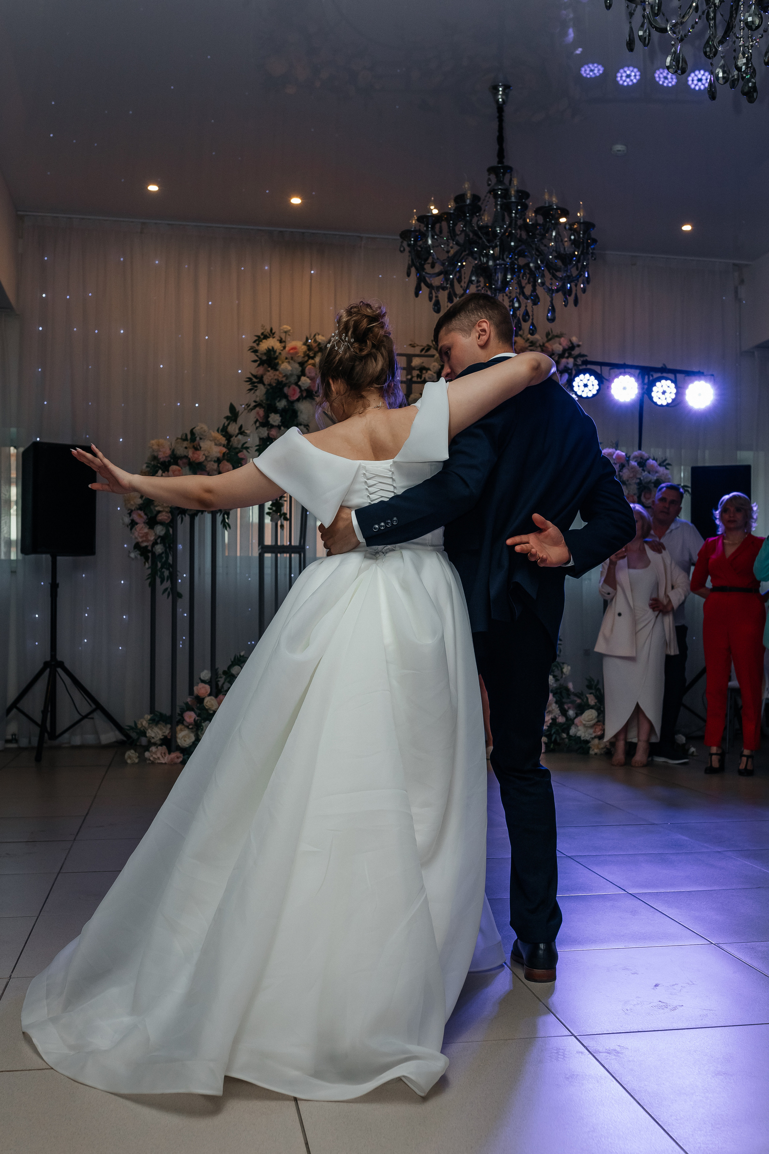 Свадьба Александра и Яны. Регистрация + банкет. Июль 2023. Фотограф Пермь. Свадьбы. Семья и дети, школа, д. сад. Фотокниги