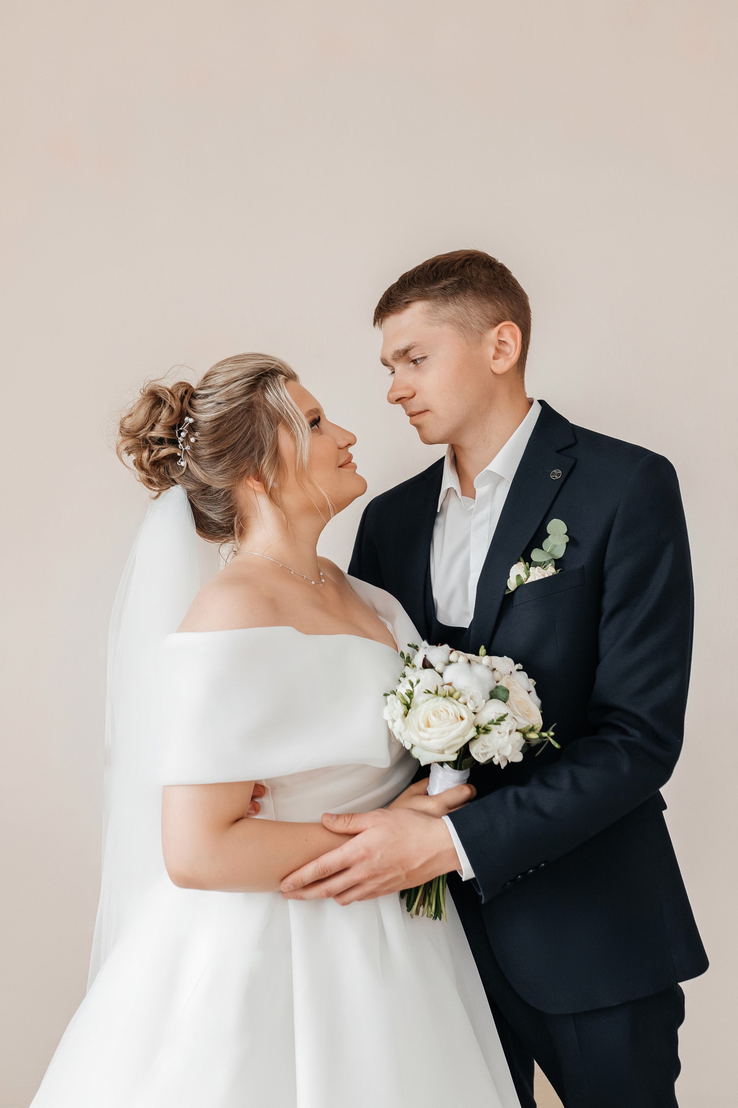 жених и невеста портретное фото