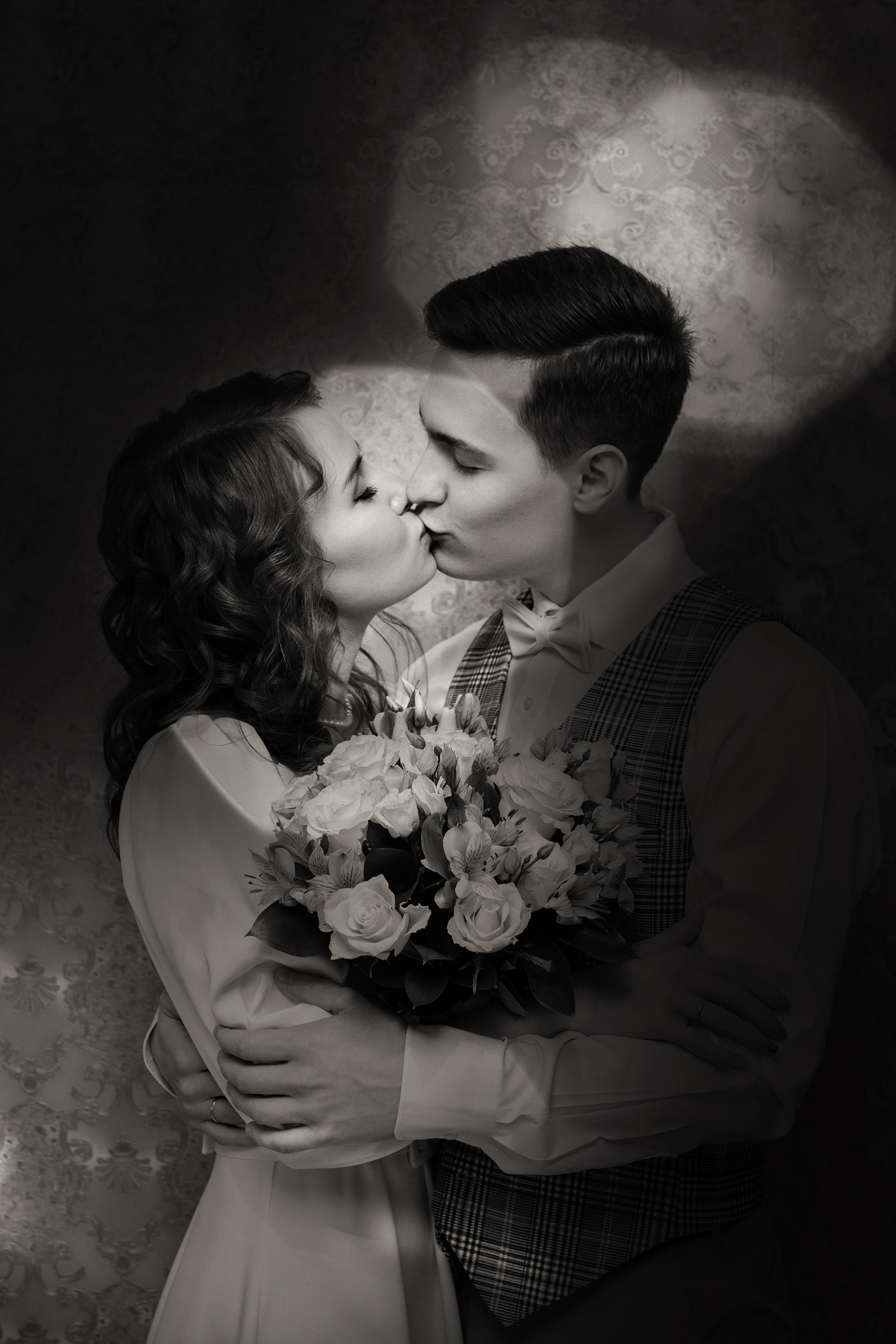 Регистрация + Свадебная фотопрогулка. Вячеслав и Ангелина. Июнь 2023. Фотограф Пермь. Свадьбы. Семья и дети, школа, д. сад. Фотокниги