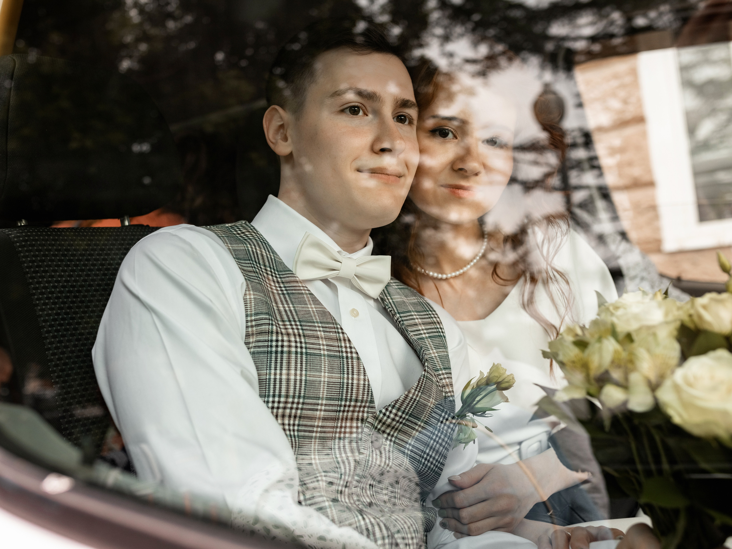 Регистрация + Свадебная фотопрогулка. Вячеслав и Ангелина. Июнь 2023. Фотограф Пермь. Свадьбы. Семья и дети, школа, д. сад. Фотокниги