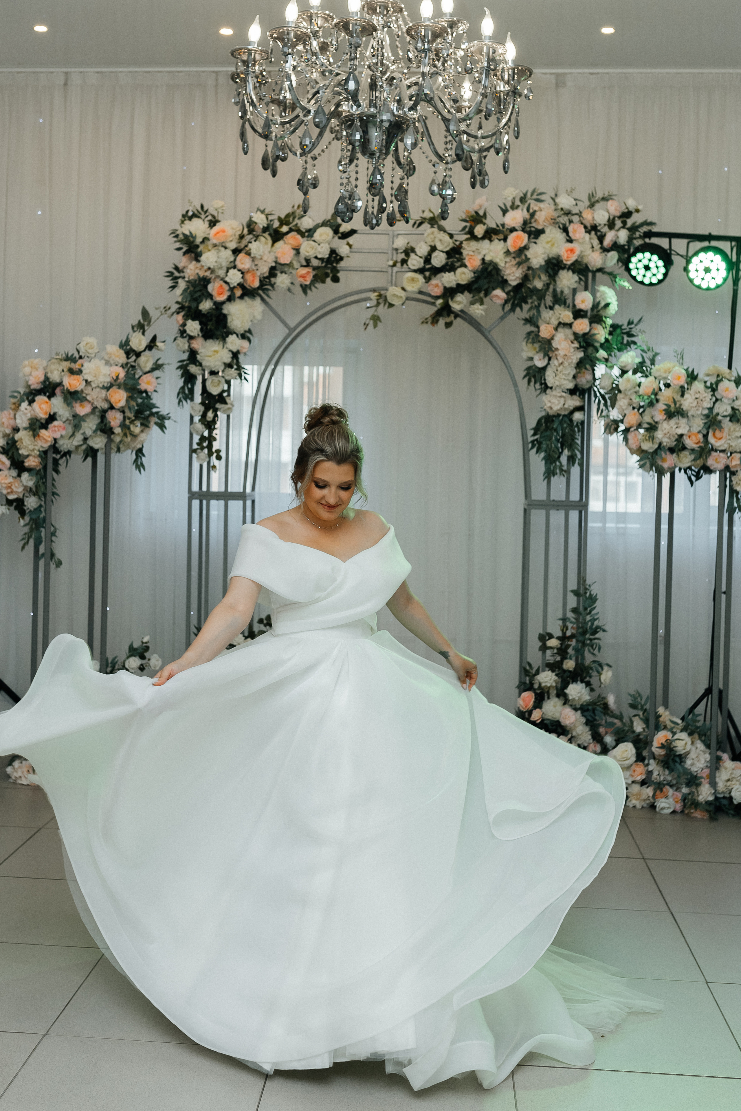 Свадьба Александра и Яны. Регистрация + банкет. Июль 2023. Фотограф Пермь. Свадьбы. Семья и дети, школа, д. сад. Фотокниги