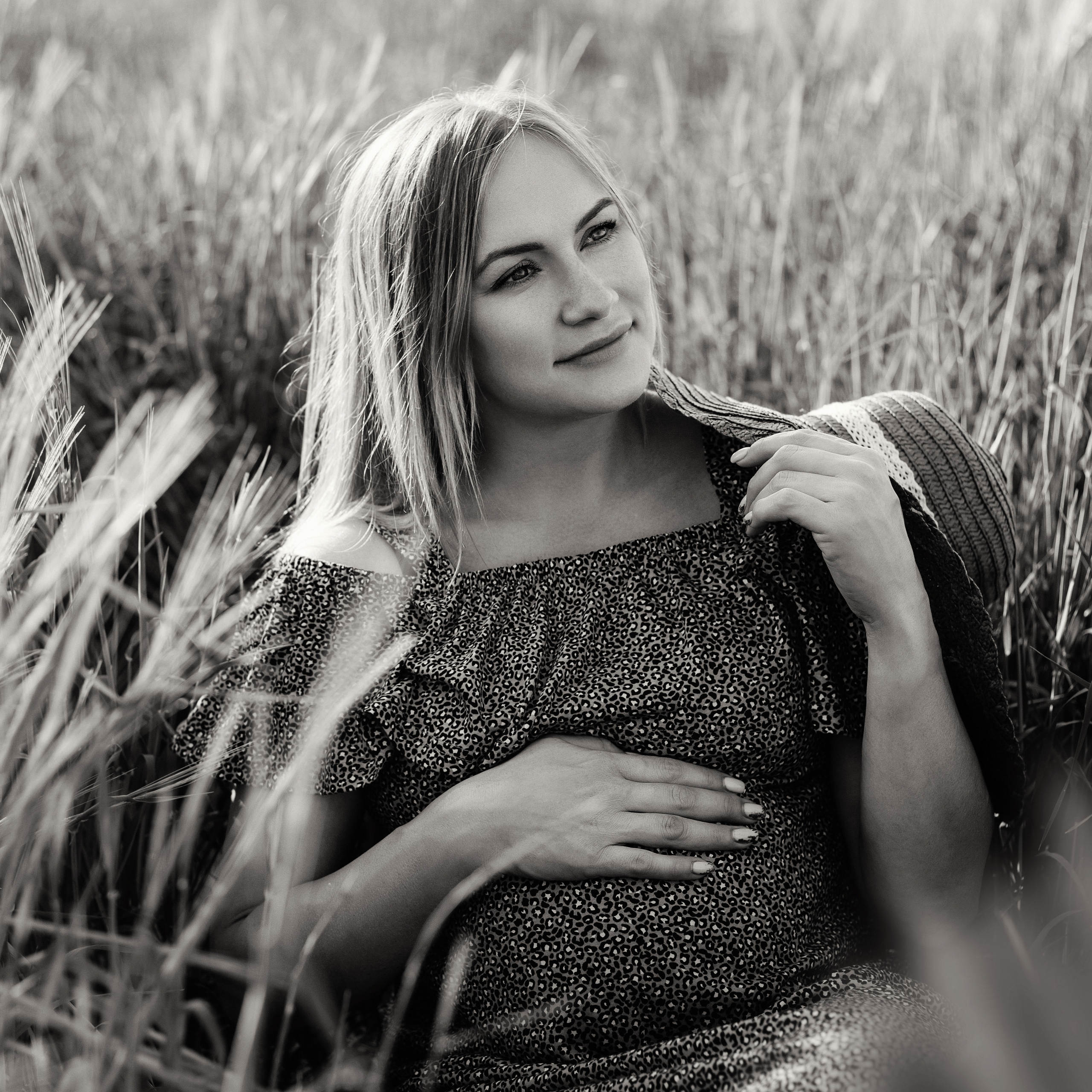 Поле. Юлия. Август 2023 г. Фотограф Пермь. Свадьбы. Семья и дети, школа, д. сад. Фотокниги