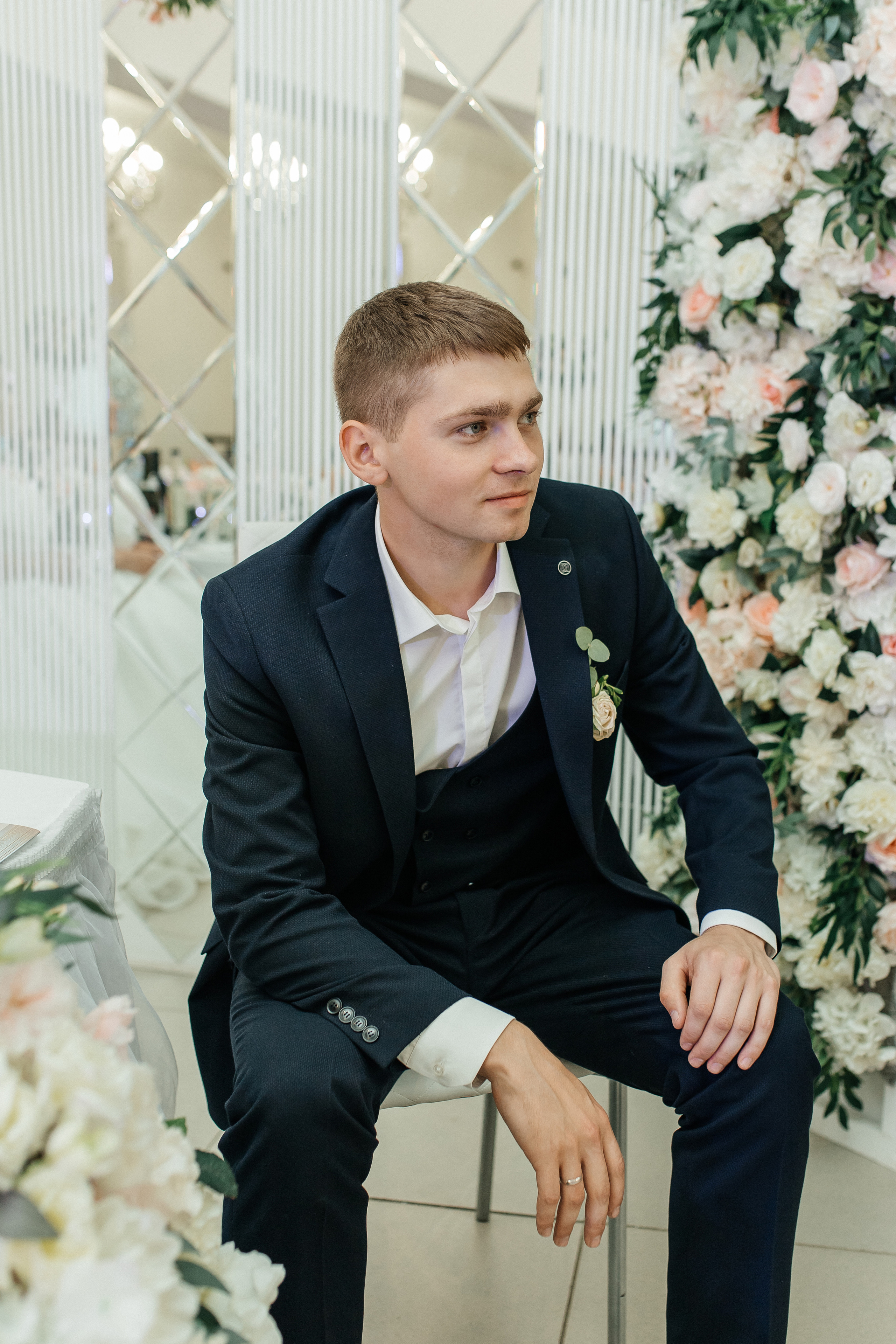 Свадьба Александра и Яны. Регистрация + банкет. Июль 2023. Фотограф Пермь. Свадьбы. Семья и дети, школа, д. сад. Фотокниги