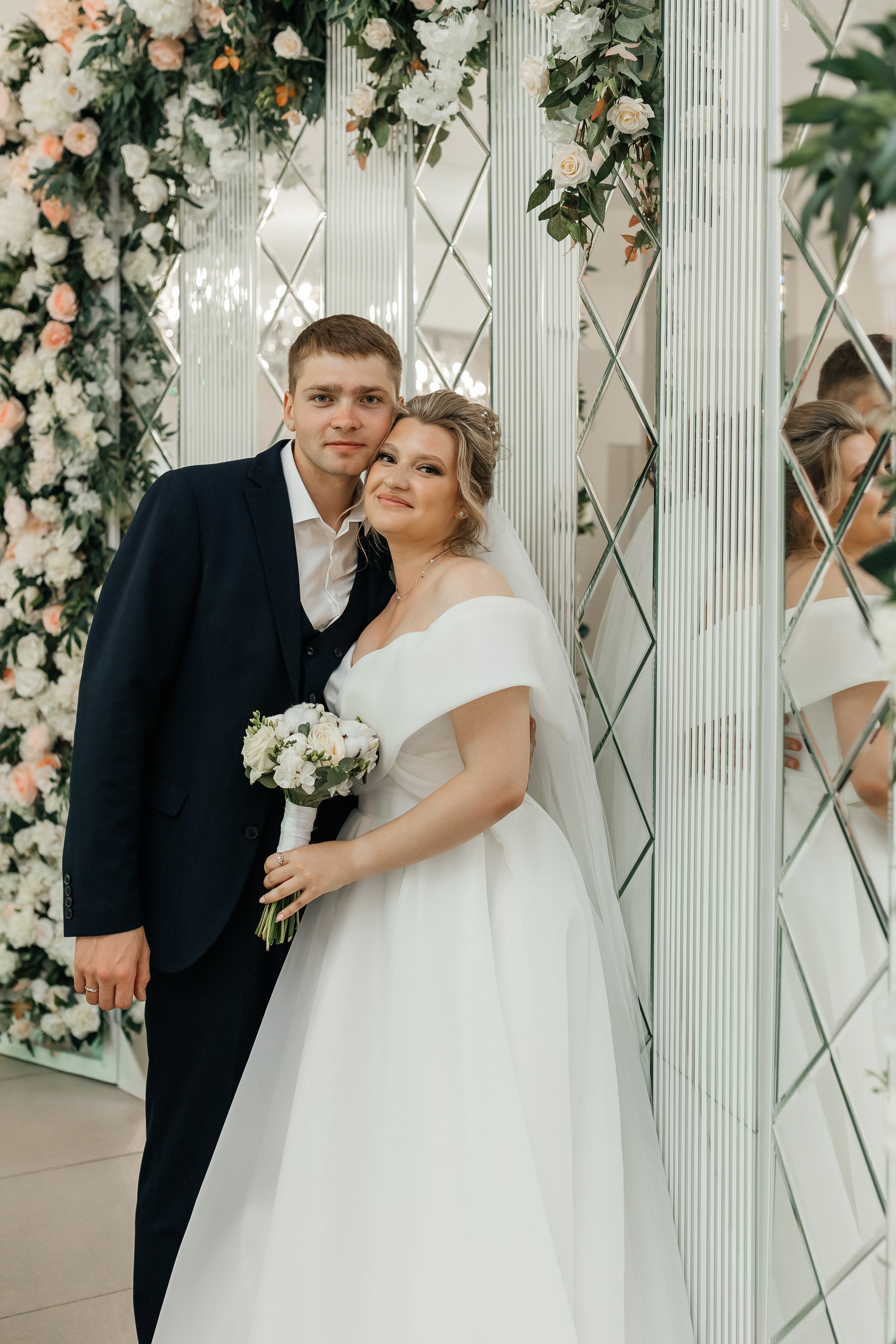 Свадьба Александра и Яны. Регистрация + банкет. Июль 2023. Фотограф Пермь. Свадьбы. Семья и дети, школа, д. сад. Фотокниги