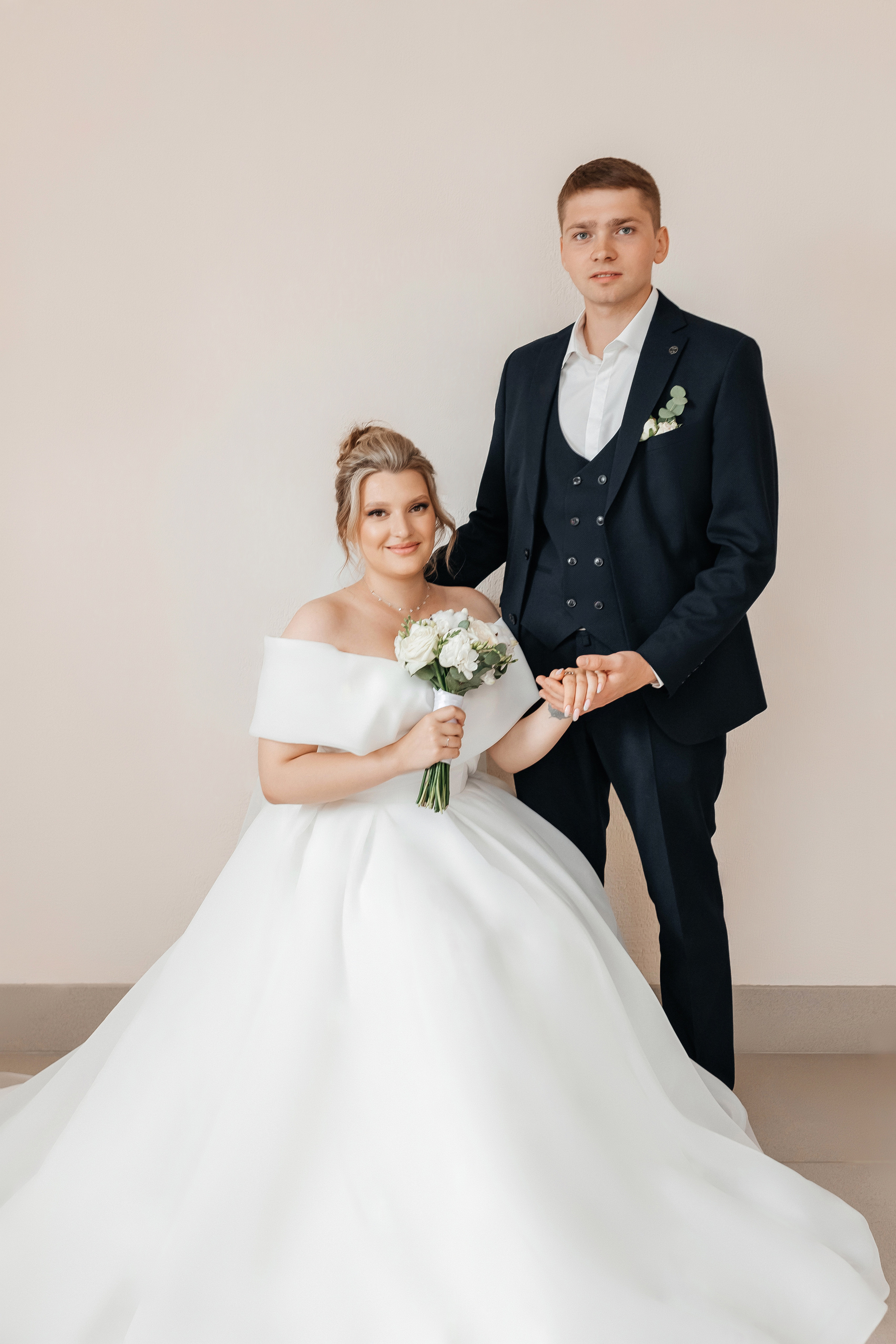 жених и невеста портретное фото