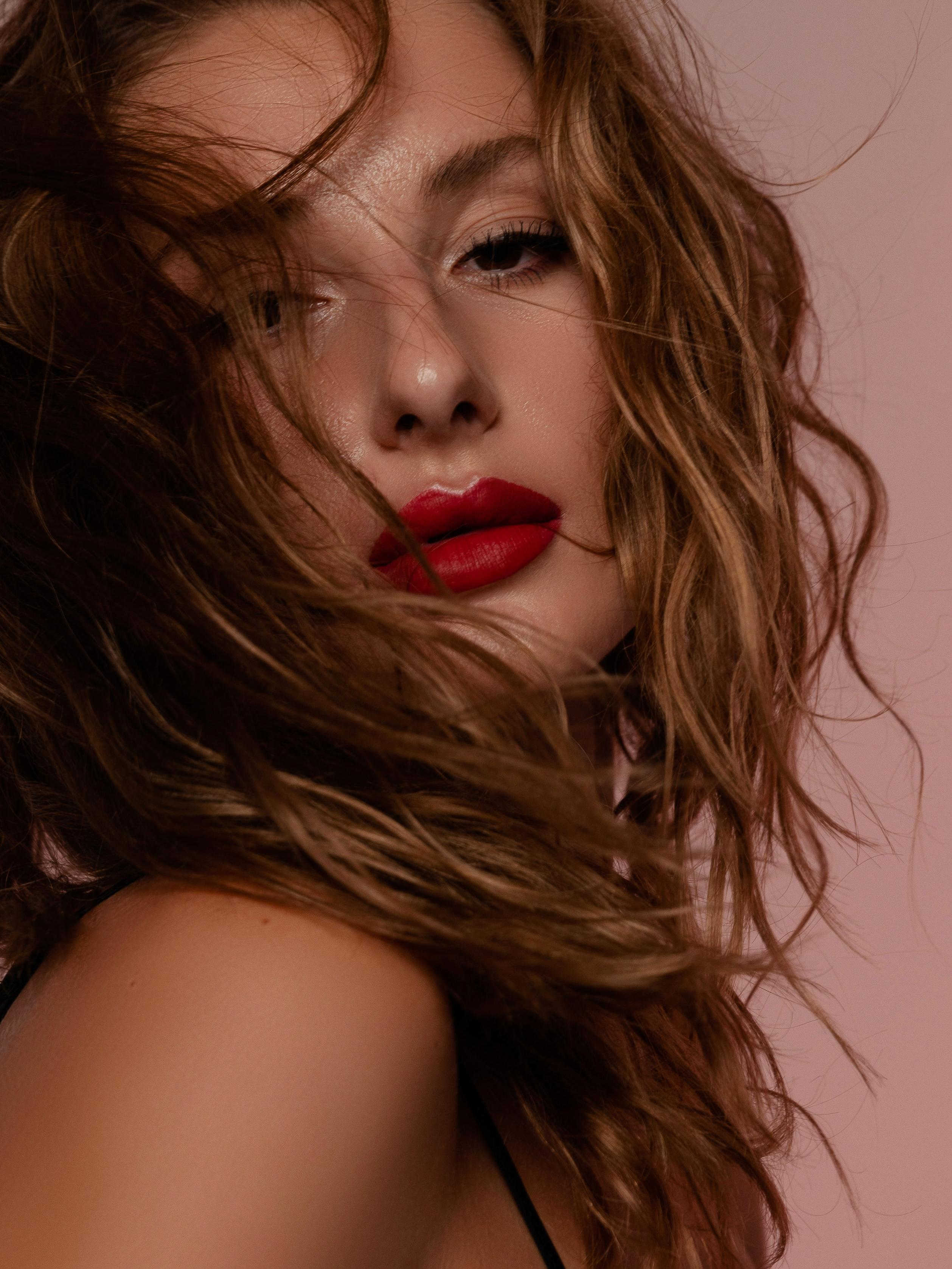 Ирина. Фотограф Мария Щеголькова. Чувственный женский портрет