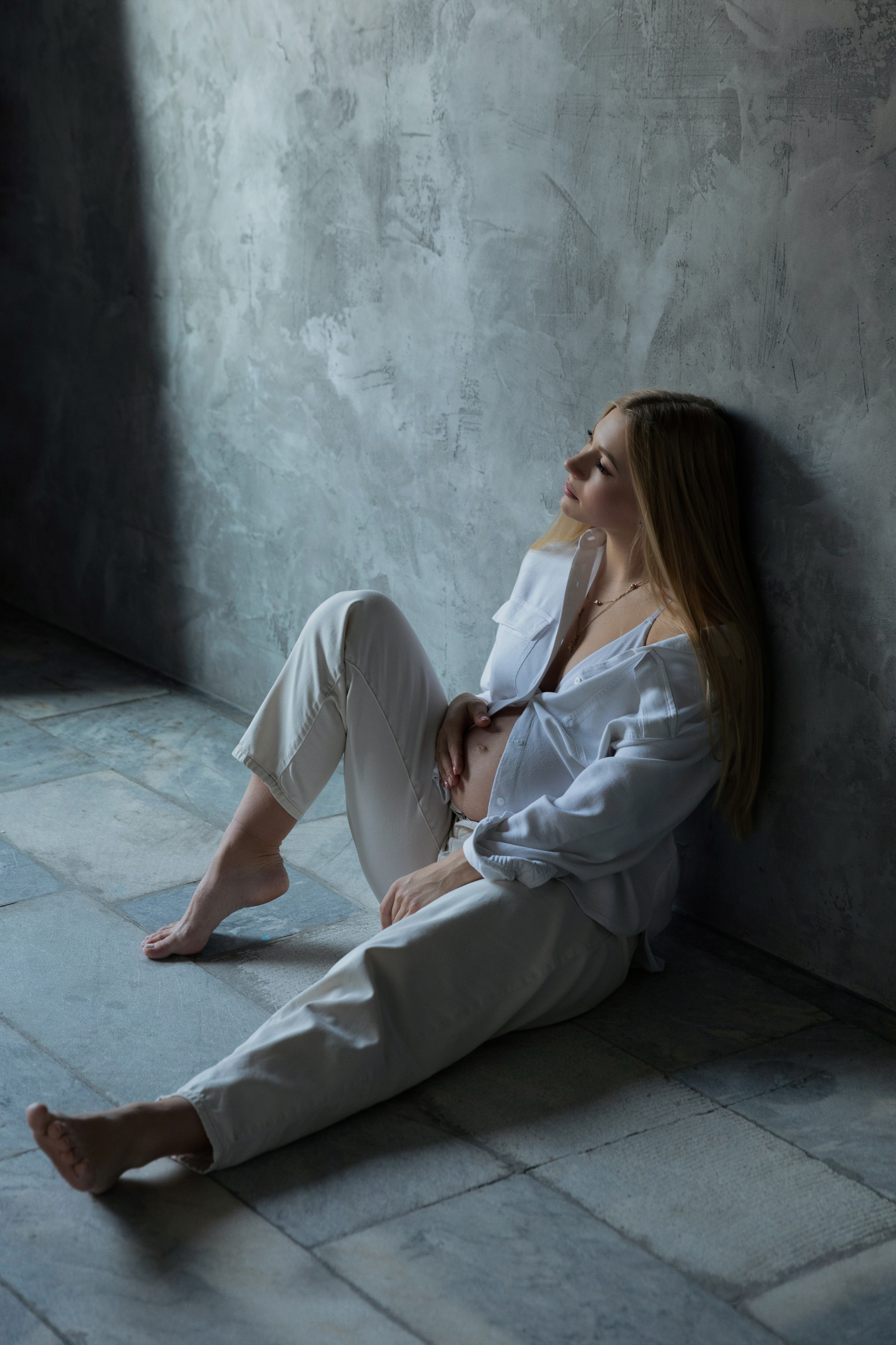 Беременность. Фотограф Мария Щеголькова. Чувственный женский портрет