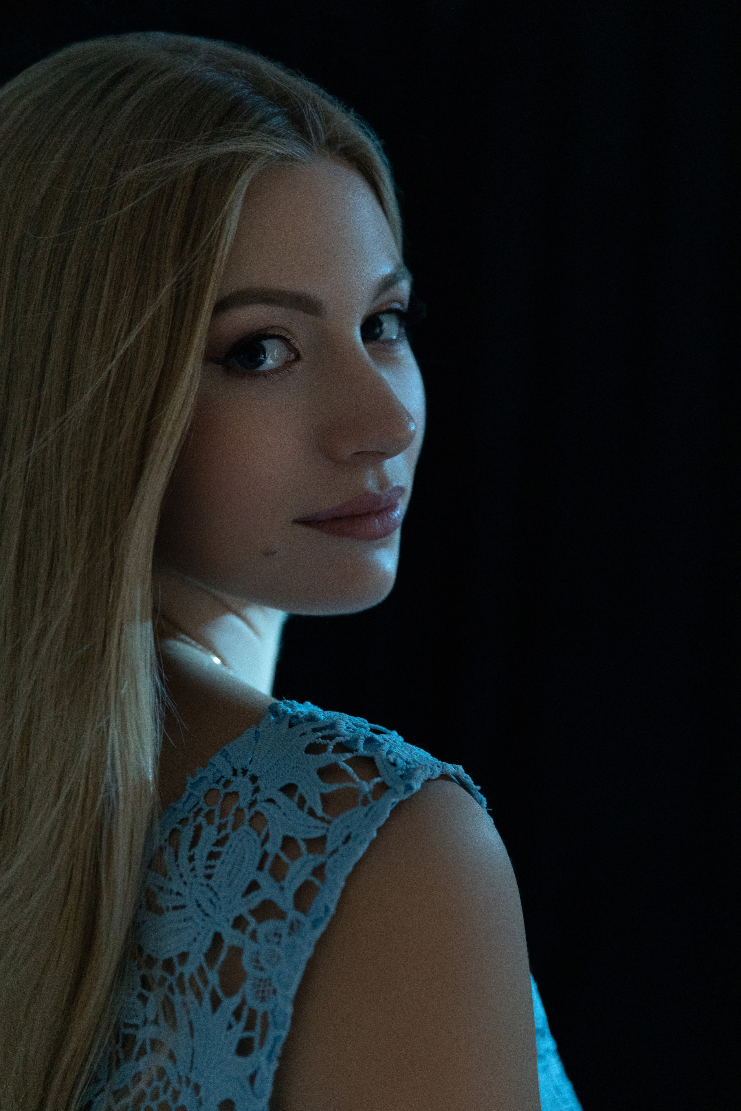 Беременность. Фотограф Мария Щеголькова. Чувственный женский портрет