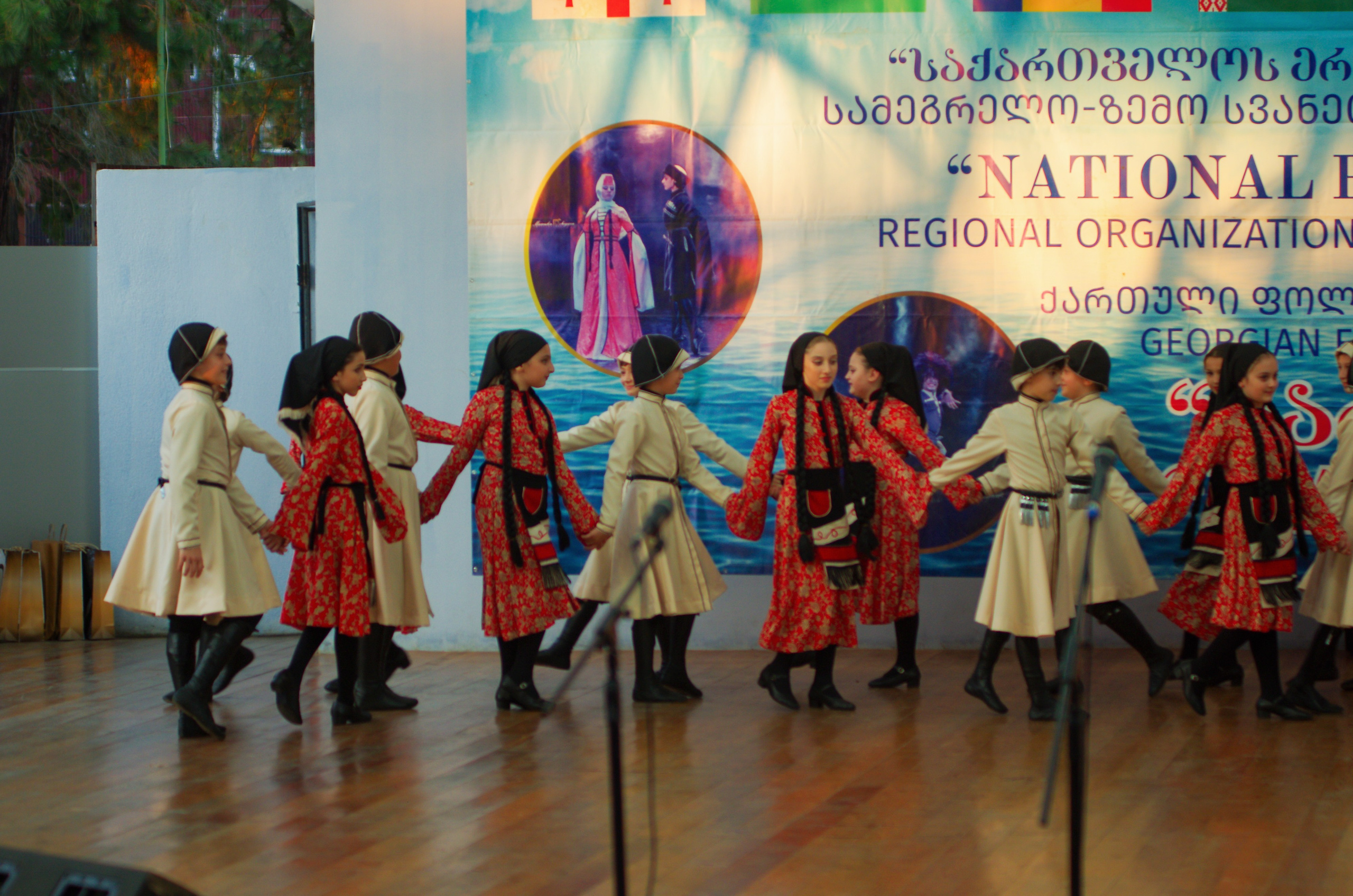 Кабулети Танцы. Портретный фотограф Денис Милютин