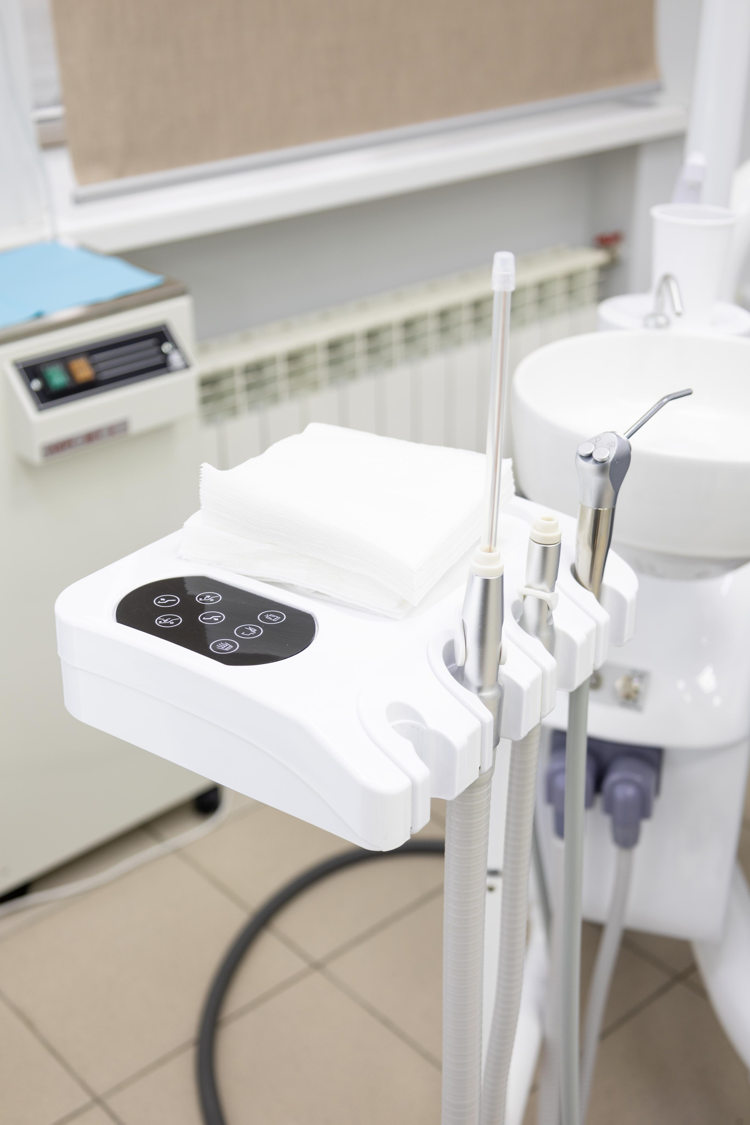 Клиника. Mintonov's Film Studio