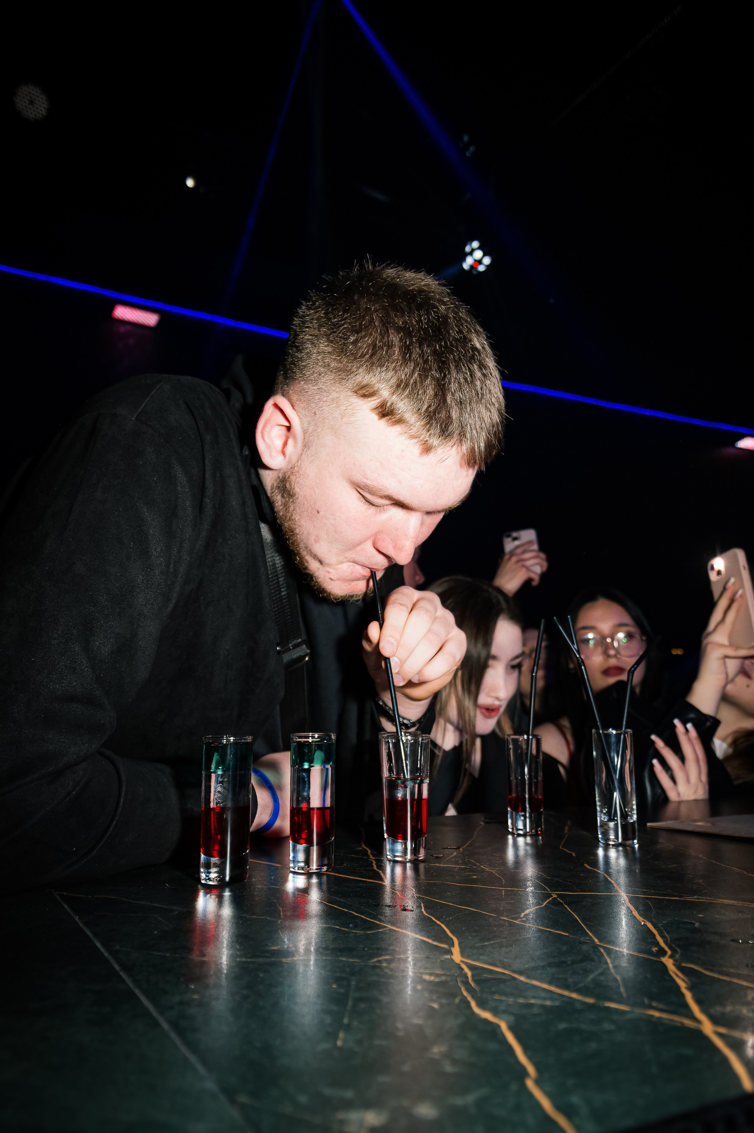 FreeZone night Club. Ларина Иванна фотограф в Донецке