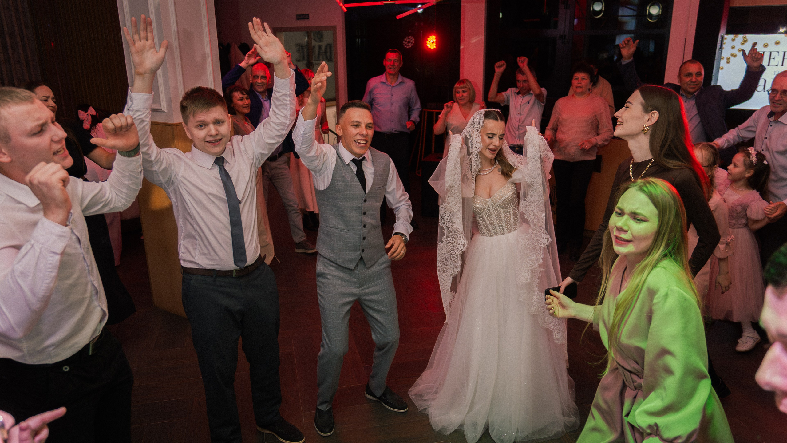 Денис и Галина. Фотограф и видеограф Андрей Кукишев