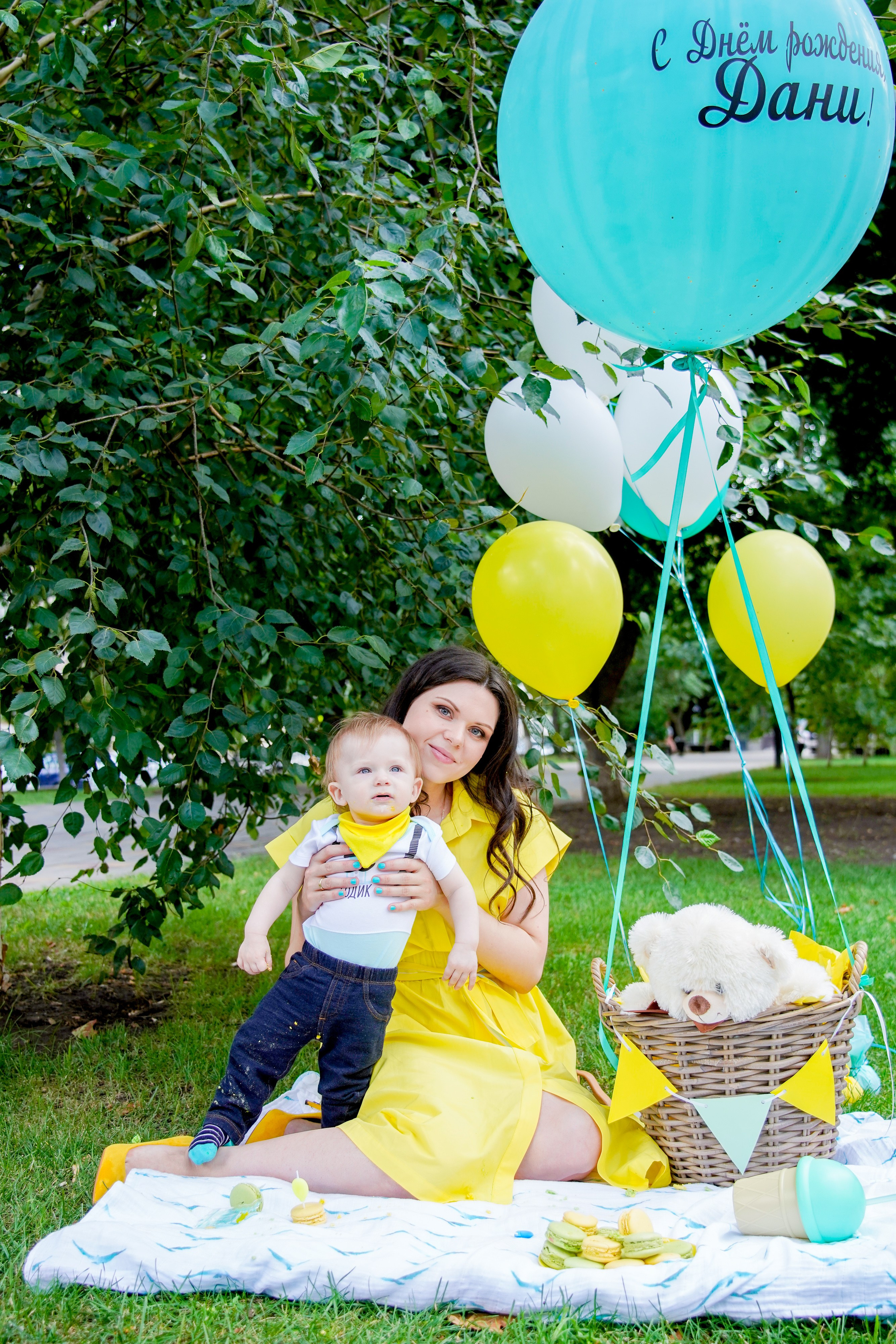 1 год)). Max Matvich and Victoria Basova are professionals in their field