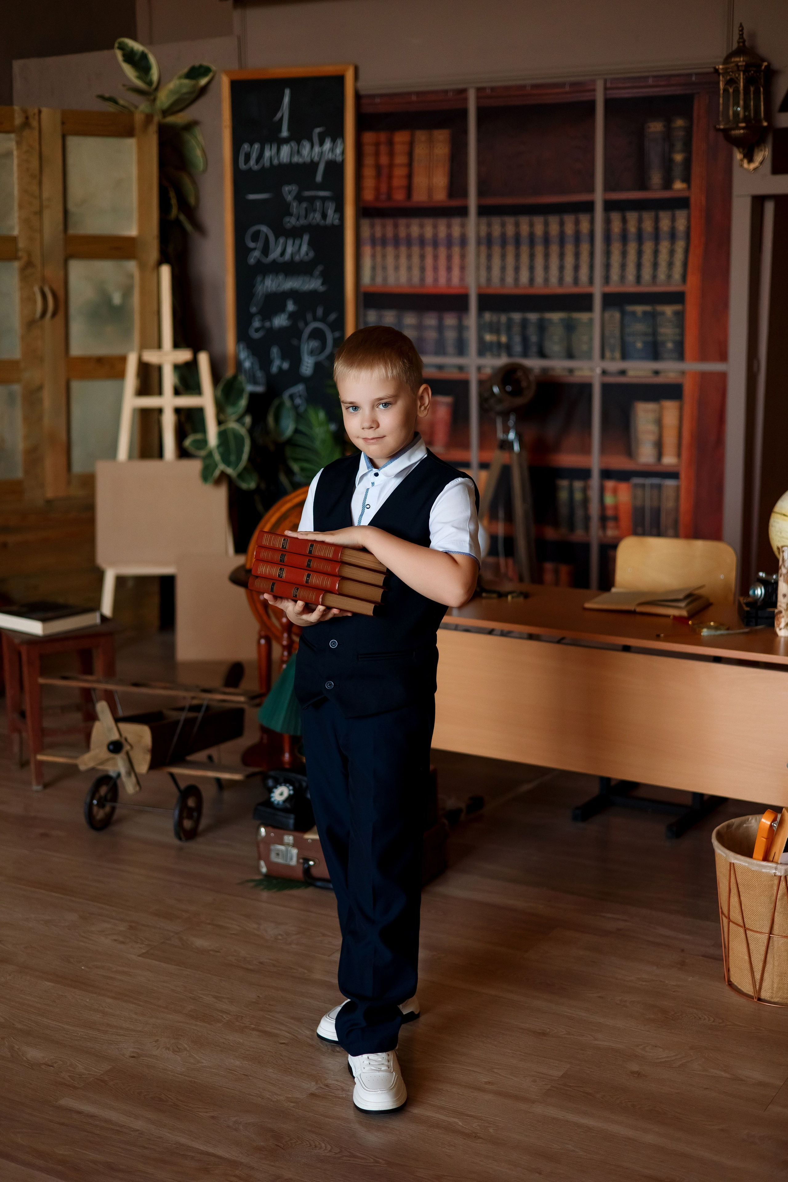 4 класс фотосессия в фотостудии. Фотограф Любовь Корниенко, Примоский край