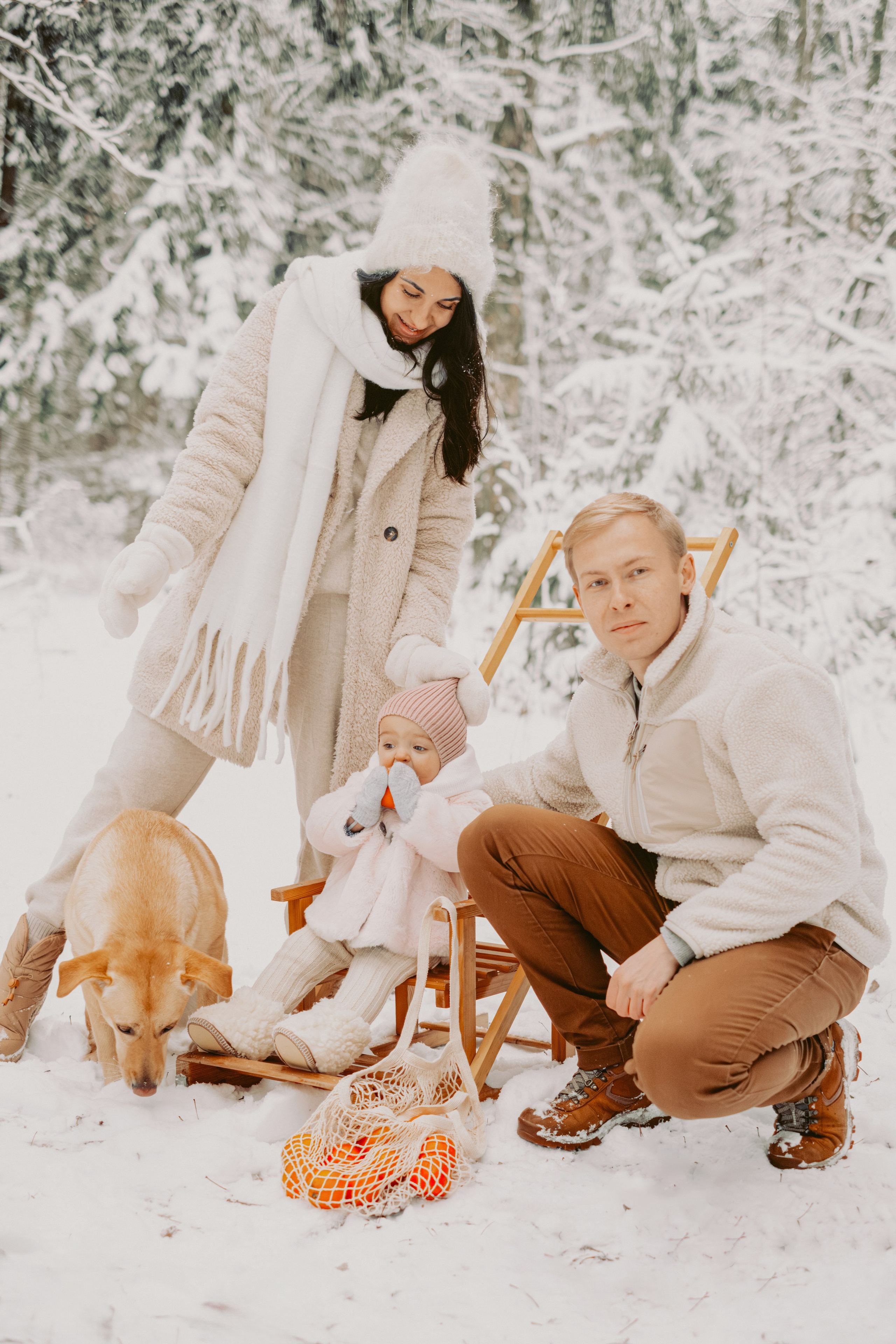 Зимняя история Яны, Леши, Мии и Фанты. Семейный и детский фотограф в Санкт-Петербурге