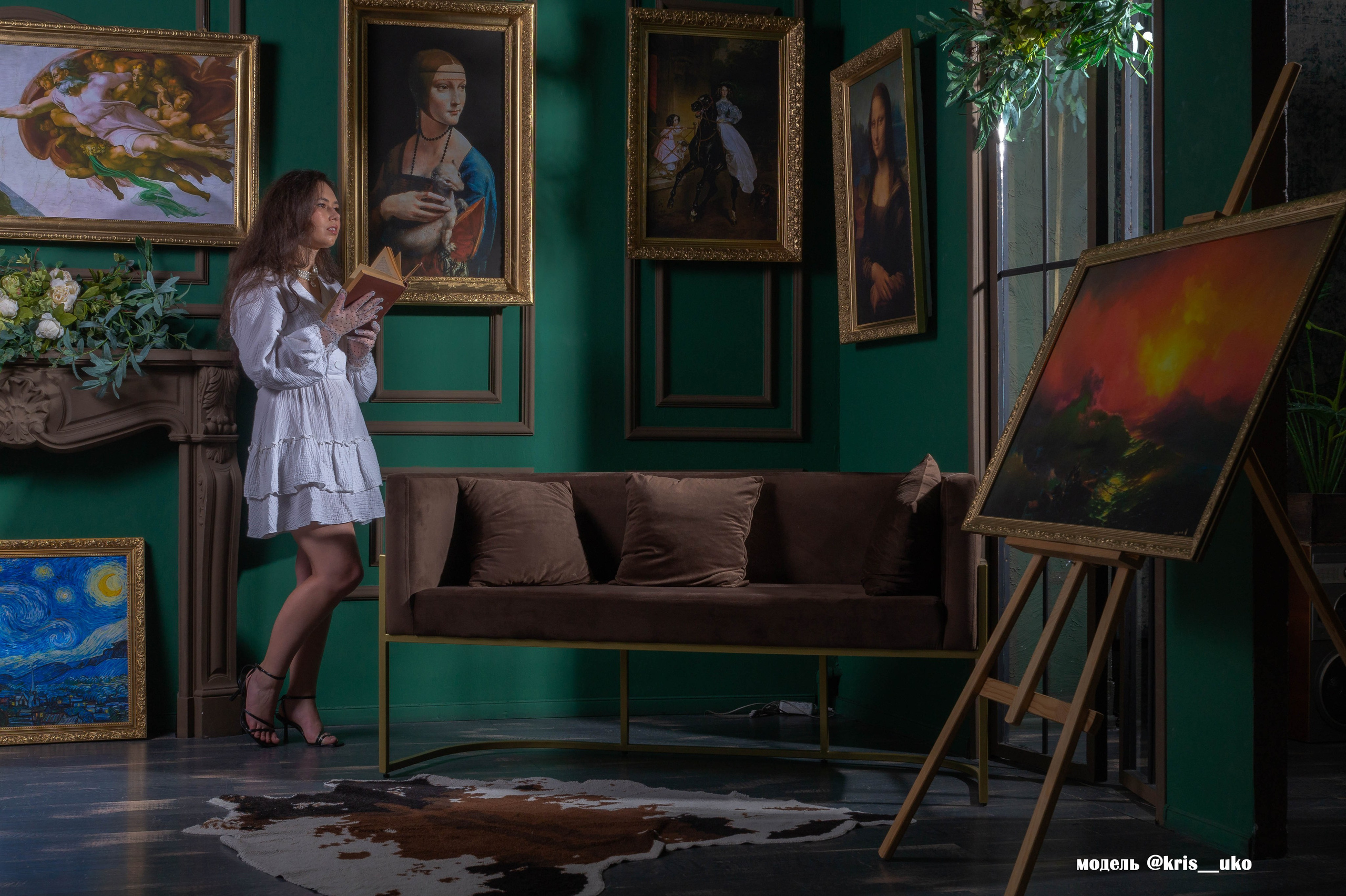 Studio photos. Team of creative photographers. Family, wedding photos