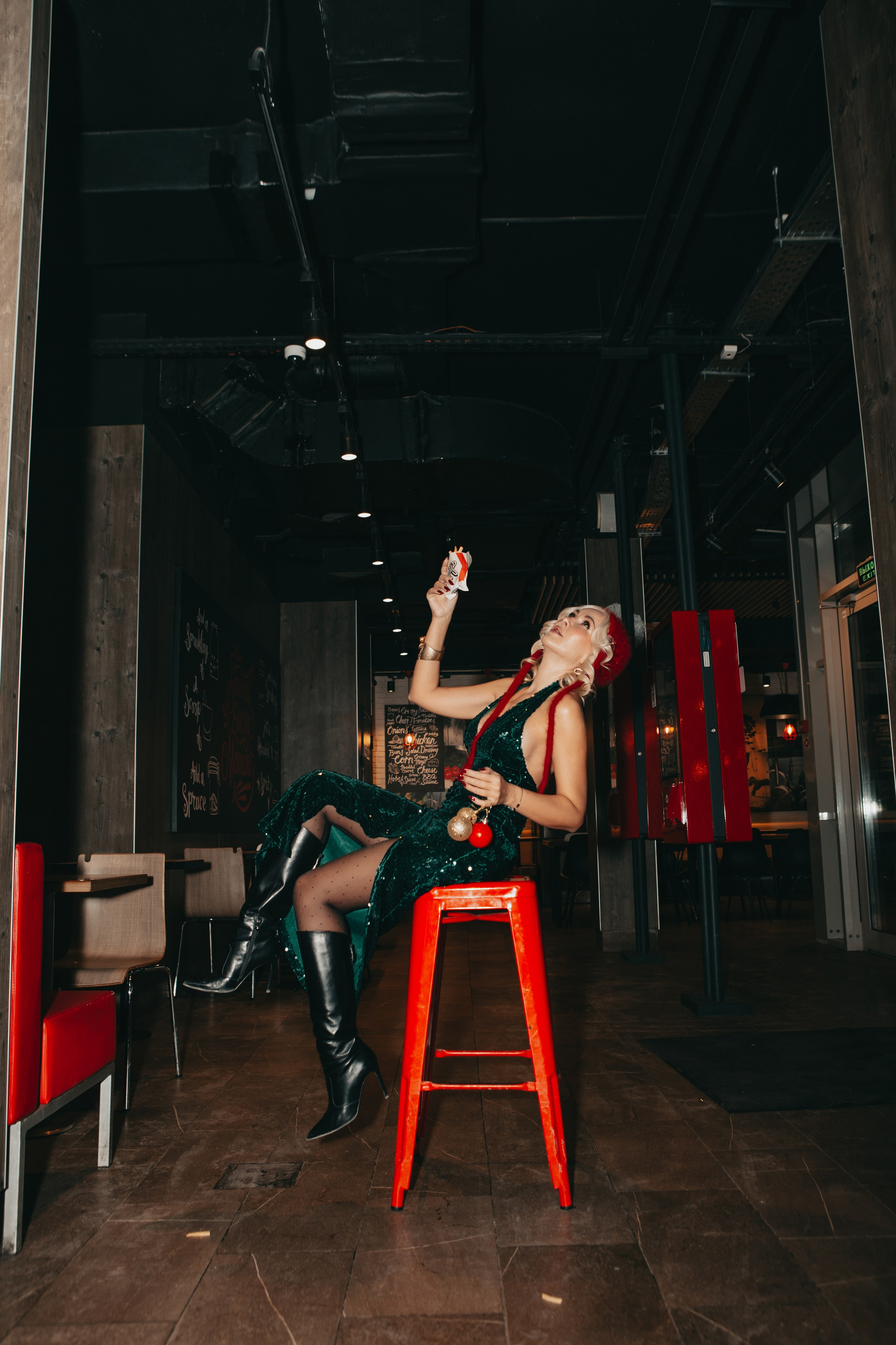 НГ в Ростикс. Контент фотограф, съемка для маркетплейсов, фуд съемка и репортажи в Новосибирске Ралия Галеева