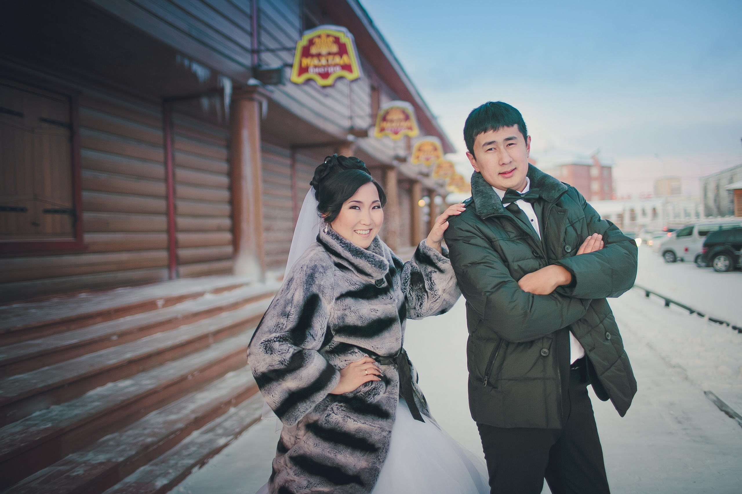 Зимнее свадебное фото. Фотограф Надежда Куин, Якутск