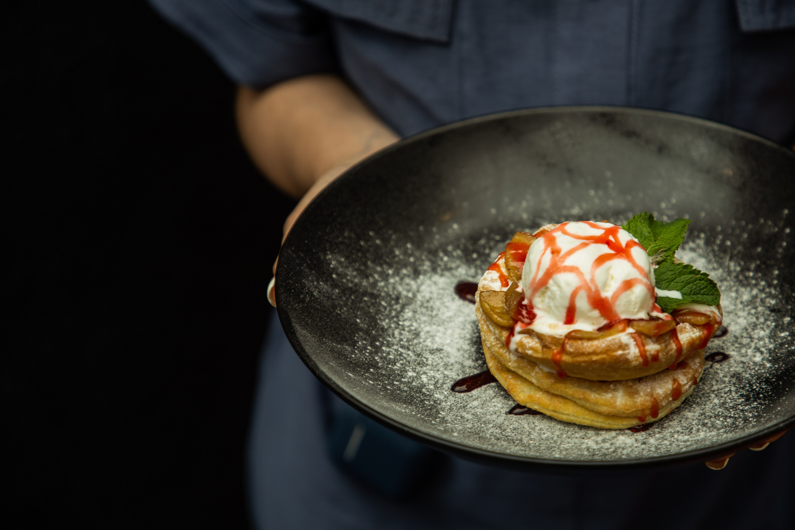 Съемка для ресторана Quzu. Ирина Чернова — портретный фотограф и маркетолог из Владивостока